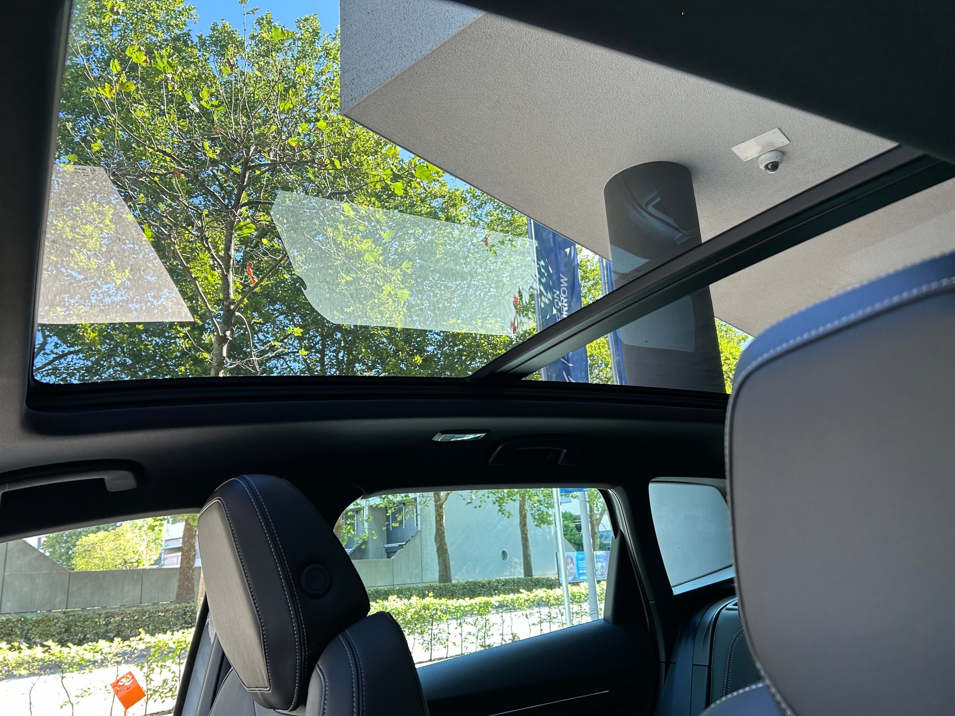 SKODA Karoq 2.0 TSI SportLine 4x4 DSG-image-11