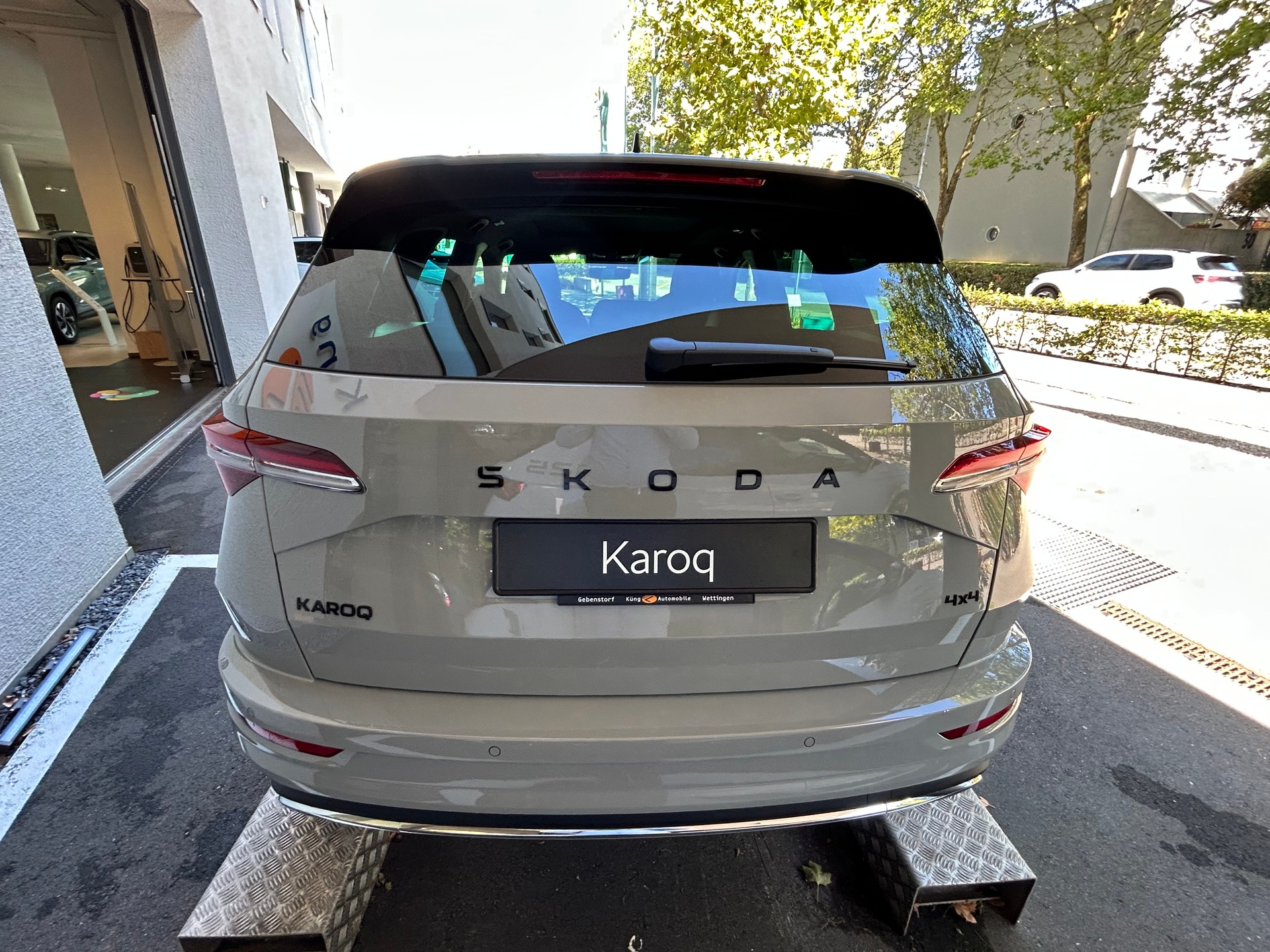 SKODA Karoq 2.0 TSI SportLine 4x4 DSG-image-3