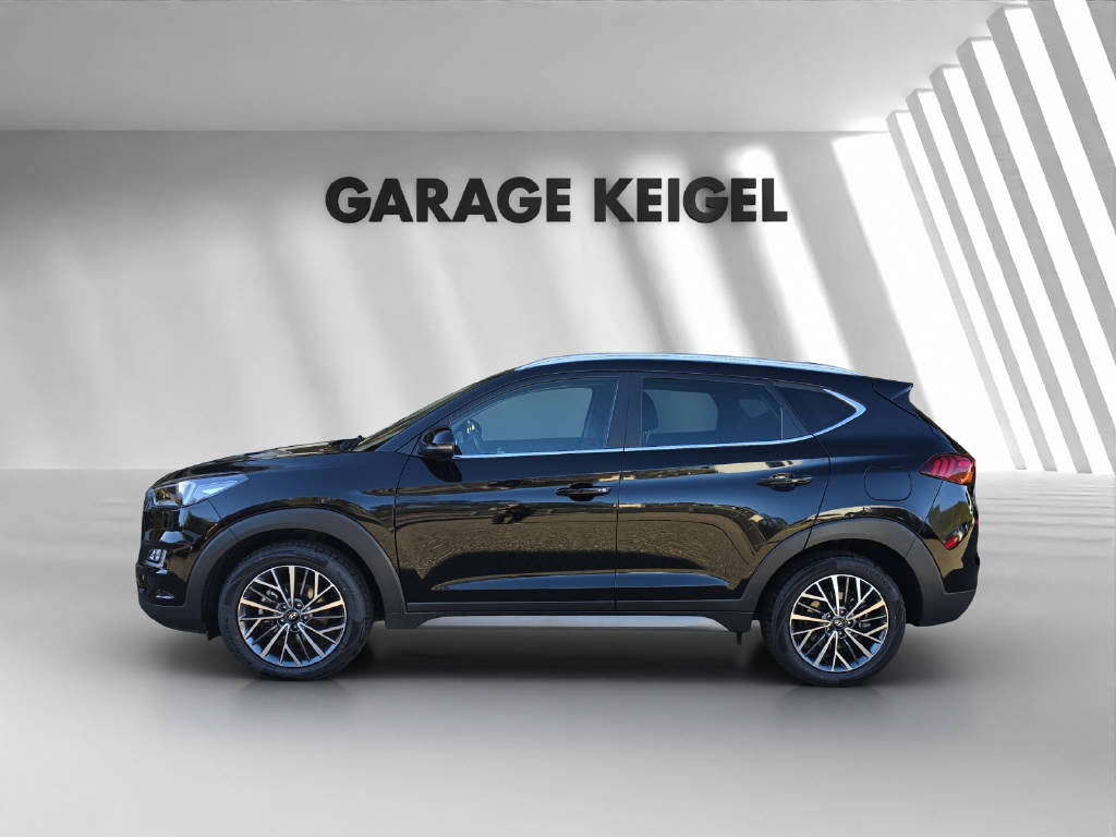 HYUNDAI Tucson 1.6 CRDi Amplia 2WD-image-1