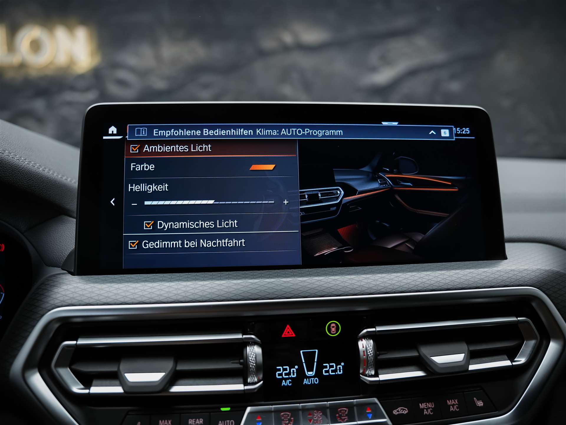 BMW X3 xDrive M40d *Standheizung*360°Kamera*Lenkradheizung*-image-32