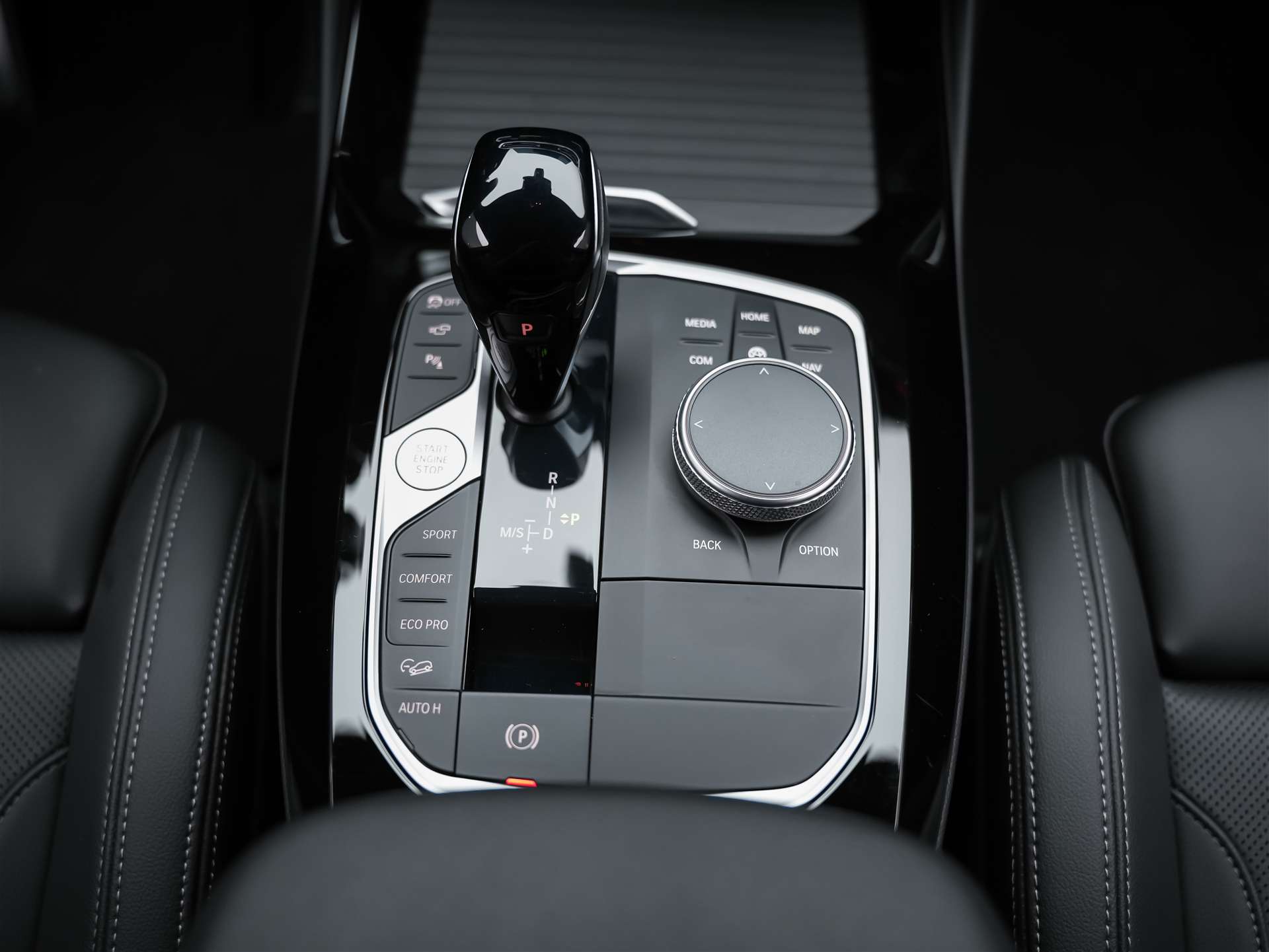 BMW X3 xDrive M40d *Standheizung*360°Kamera*Lenkradheizung*-image-20