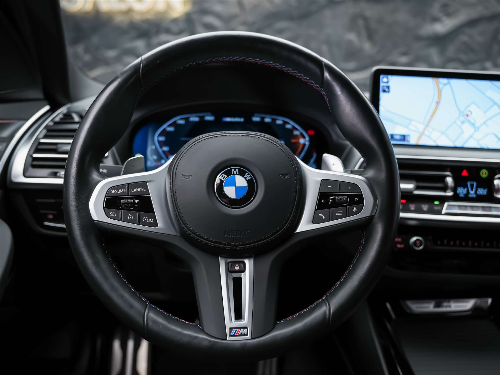 BMW X3 xDrive M40d *Standheizung*360°Kamera*Lenkradheizung*-image-26