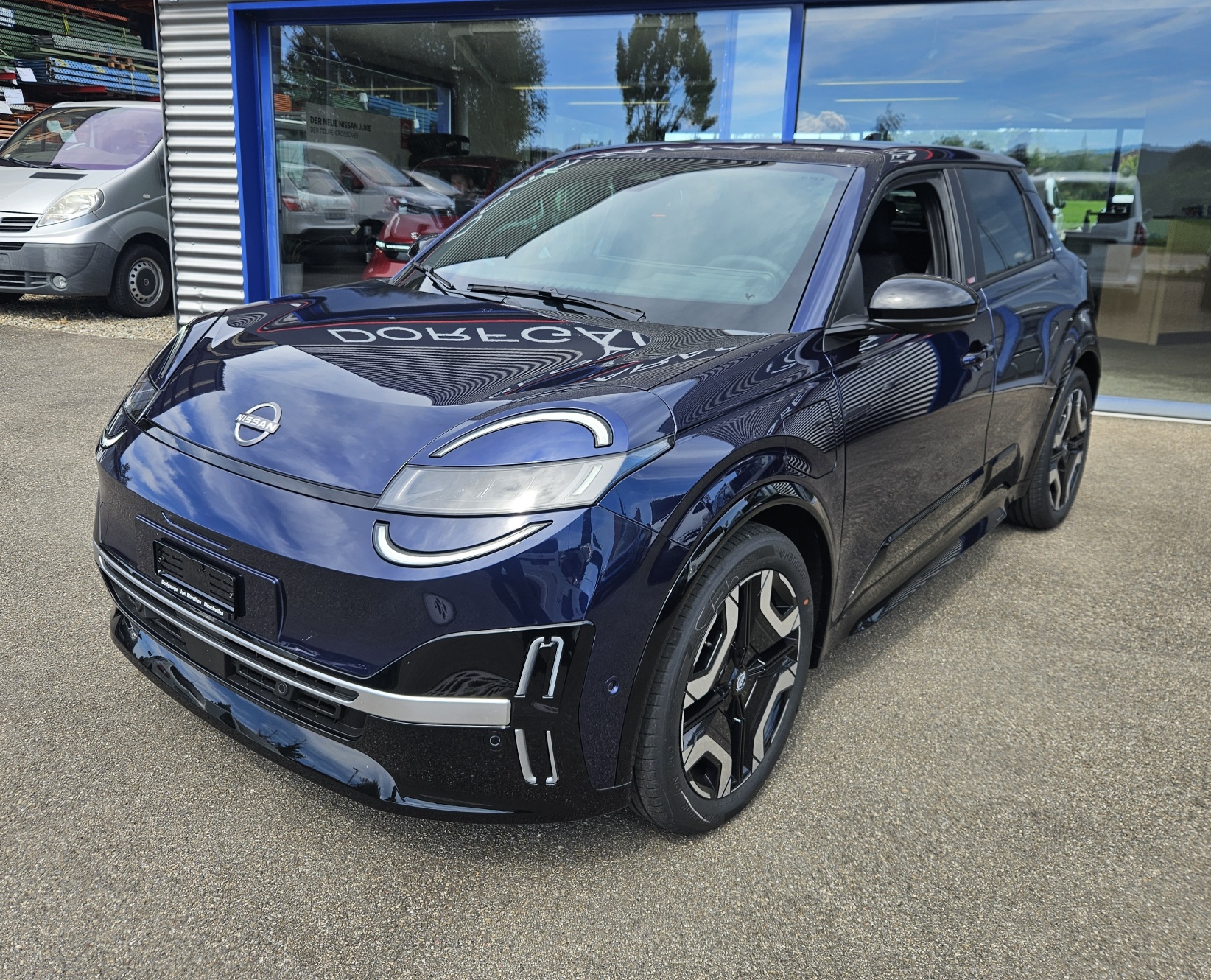 NISSAN Micra 52kWh Advance-image-0