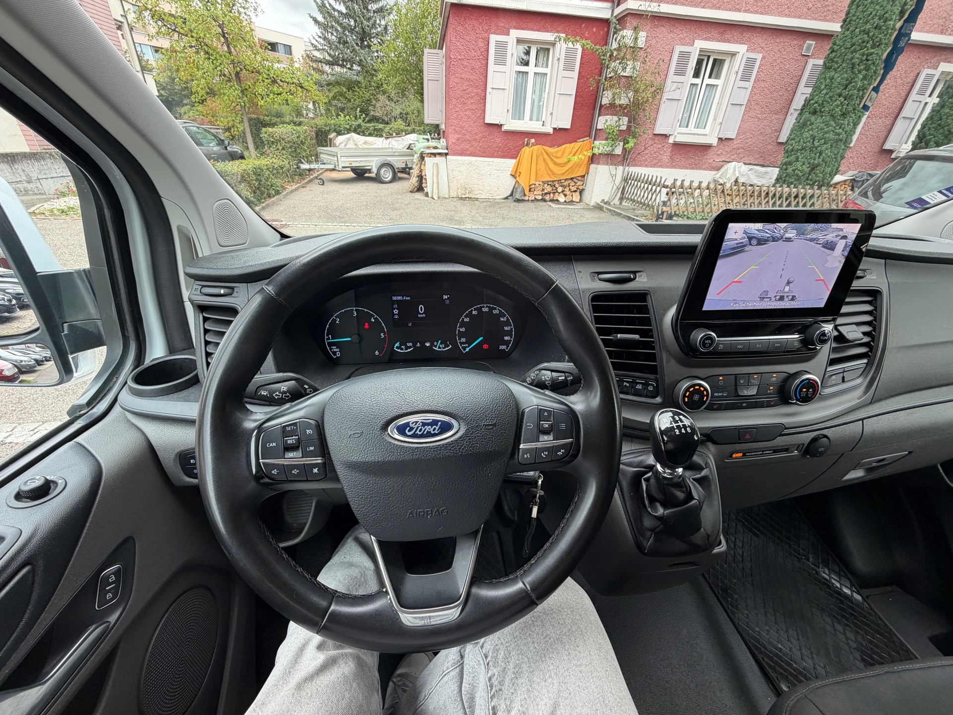 FORD Transit Custom Van 300 L1H1 Trend-image-10