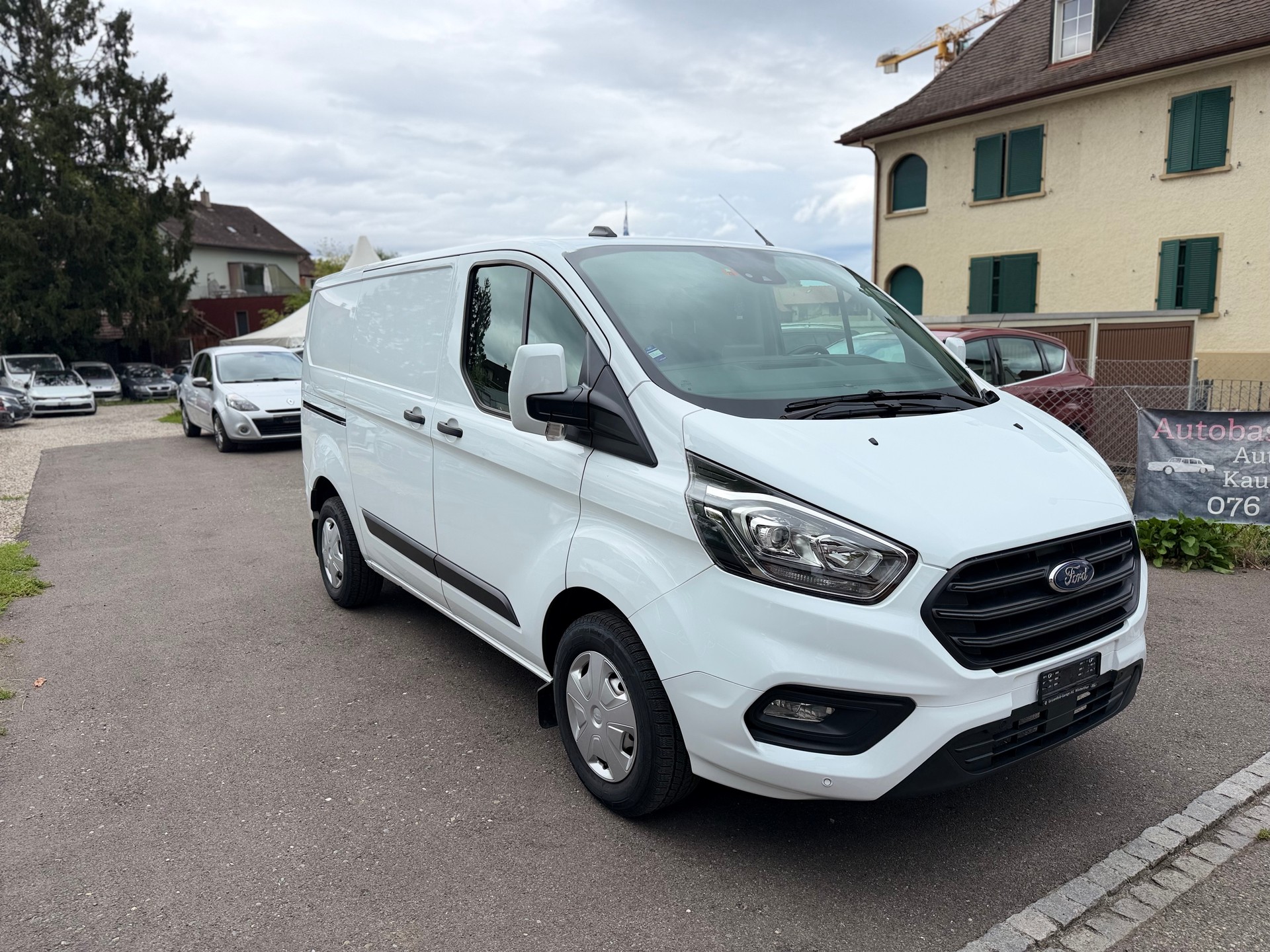 FORD Transit Custom Van 300 L1H1 Trend-image-5