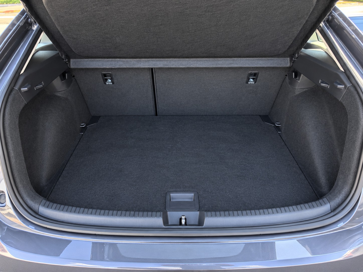 VW Taigo 75 Edition 1.0 TSI DSG Garantie 4 ans VW SUISSE-image-7