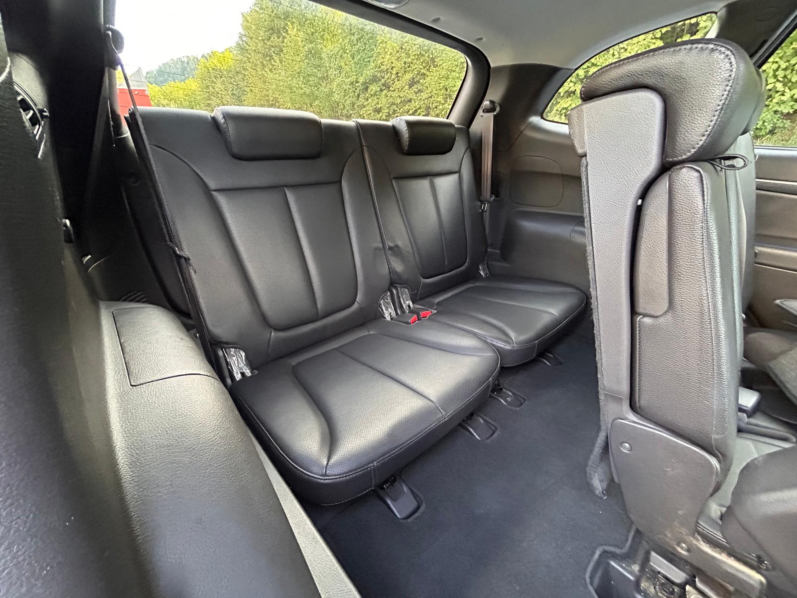 HYUNDAI Santa Fe 2.2 CRDI Style 4WD Automatic-image-11