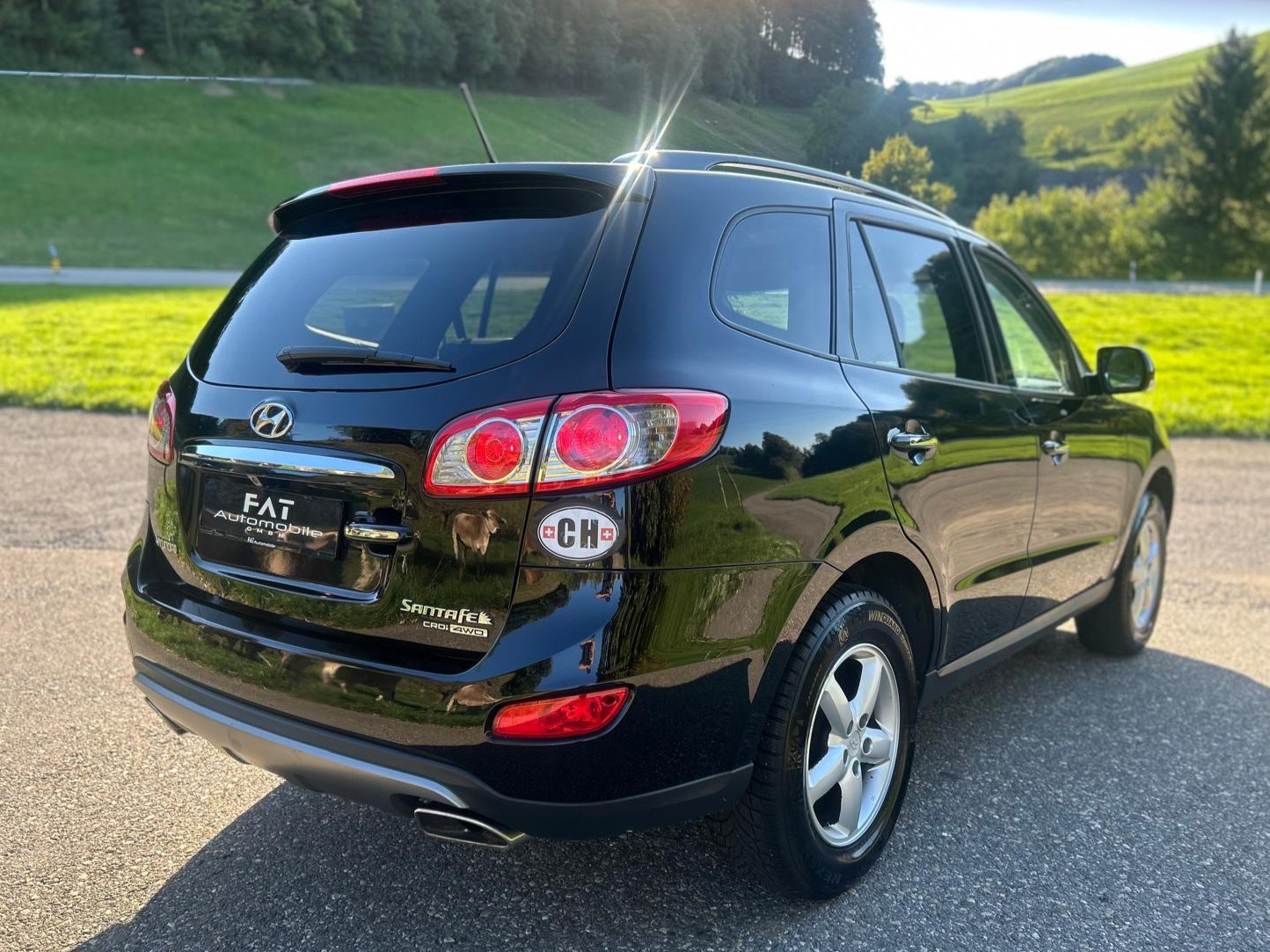 HYUNDAI Santa Fe 2.2 CRDI Style 4WD Automatic-image-4