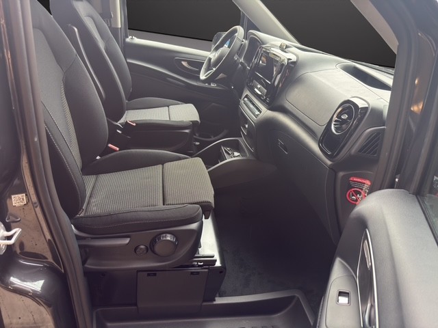 MERCEDES-BENZ Vito 116 CDI Lang Tourer 9G-Tronic 4M Select-image-9