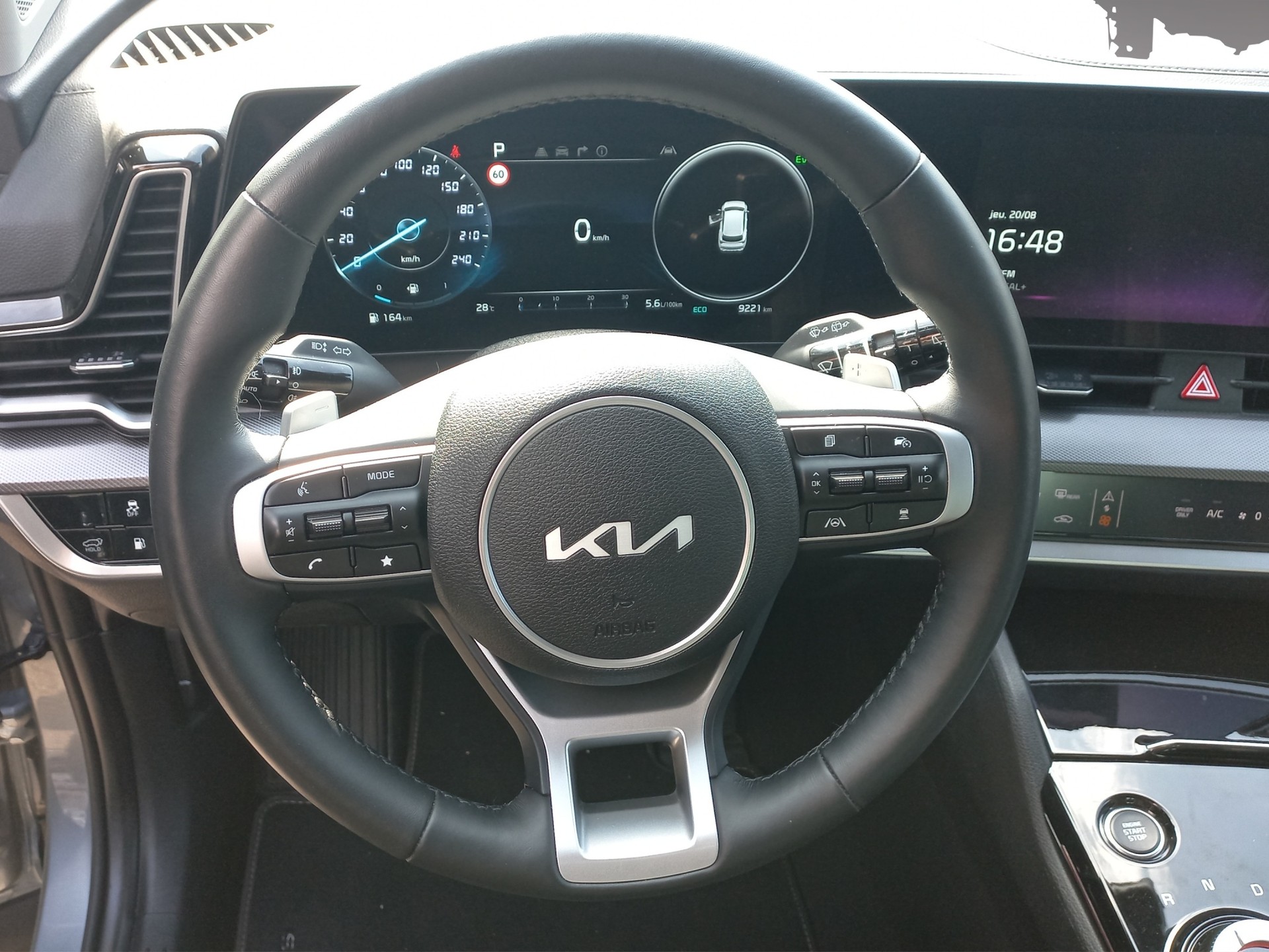 KIA Sportage 1.6T-GDi PHEV Style 4x4 A-image-7