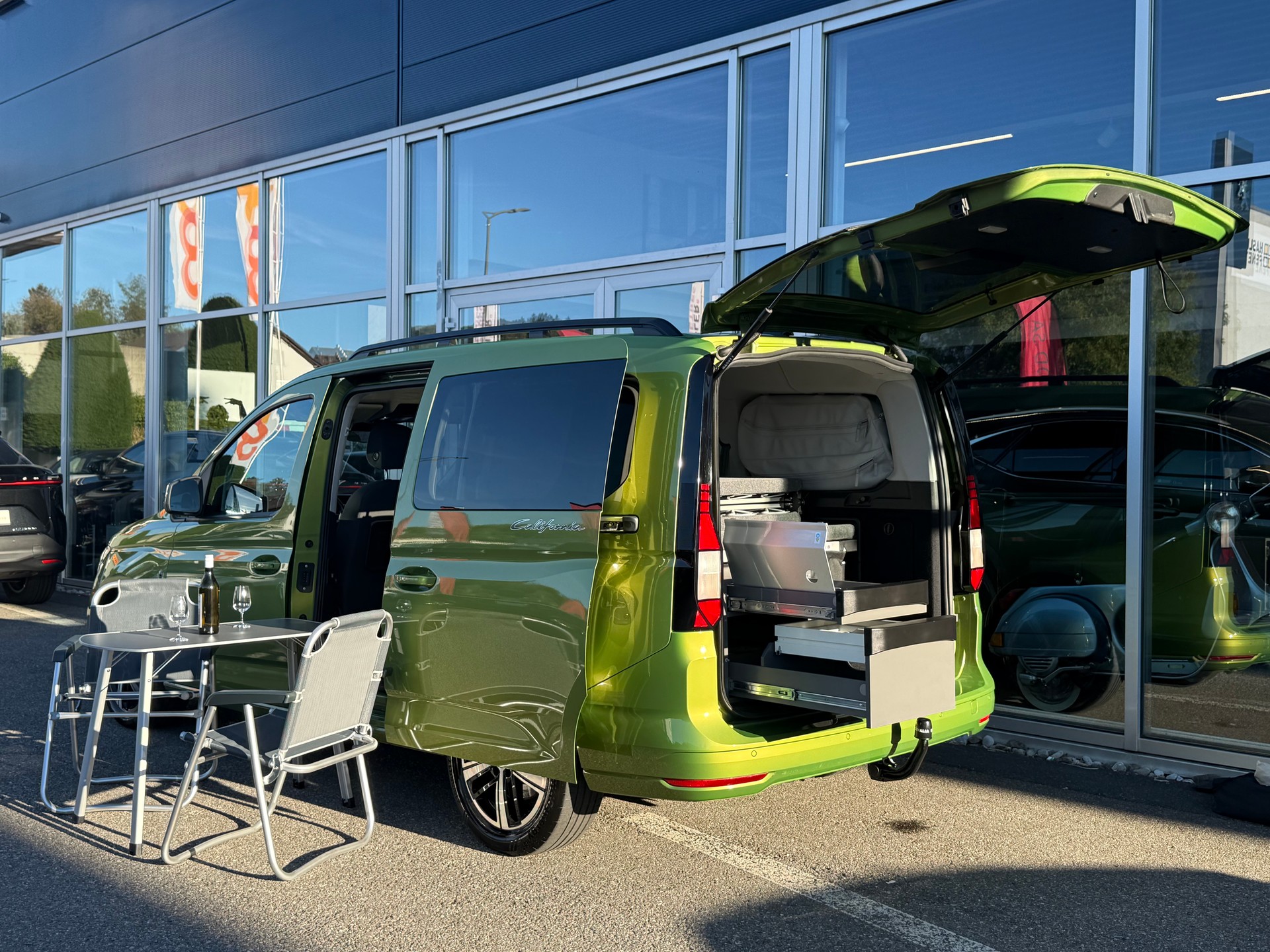 VW Caddy Maxi 2.0 TDI California DSG Golden Green-image-10