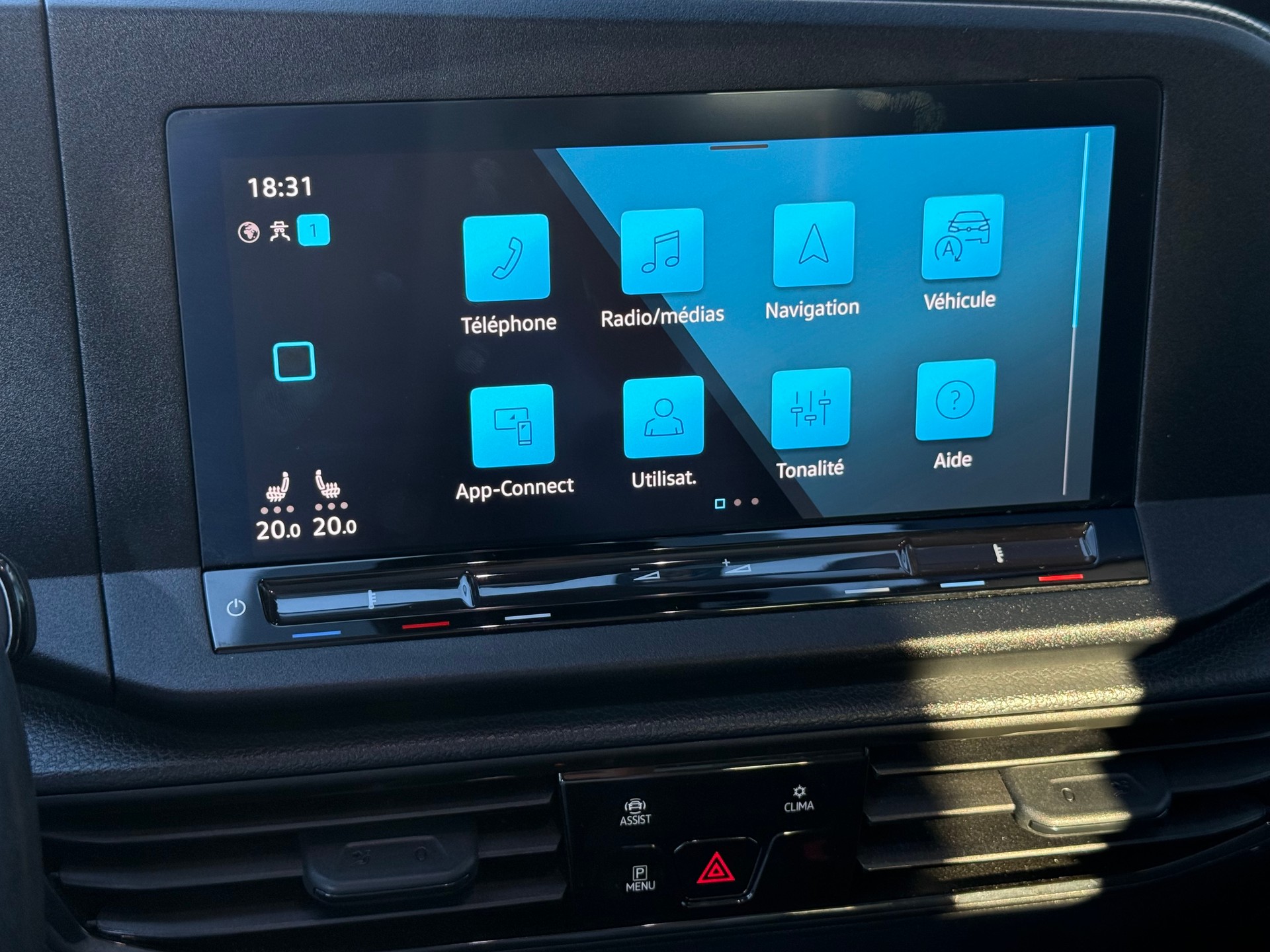 VW Caddy Maxi 2.0 TDI California DSG Golden Green-image-29