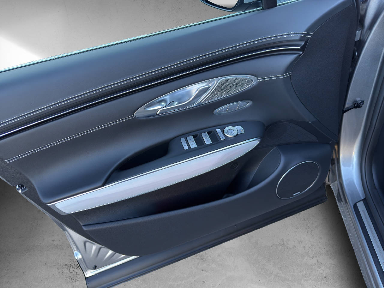 GENESIS GV70 Dual Motor Sport AWD-image-8