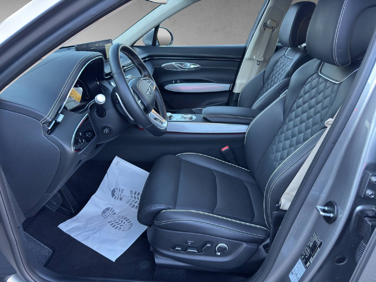 GENESIS GV70 Dual Motor Sport AWD-image-5