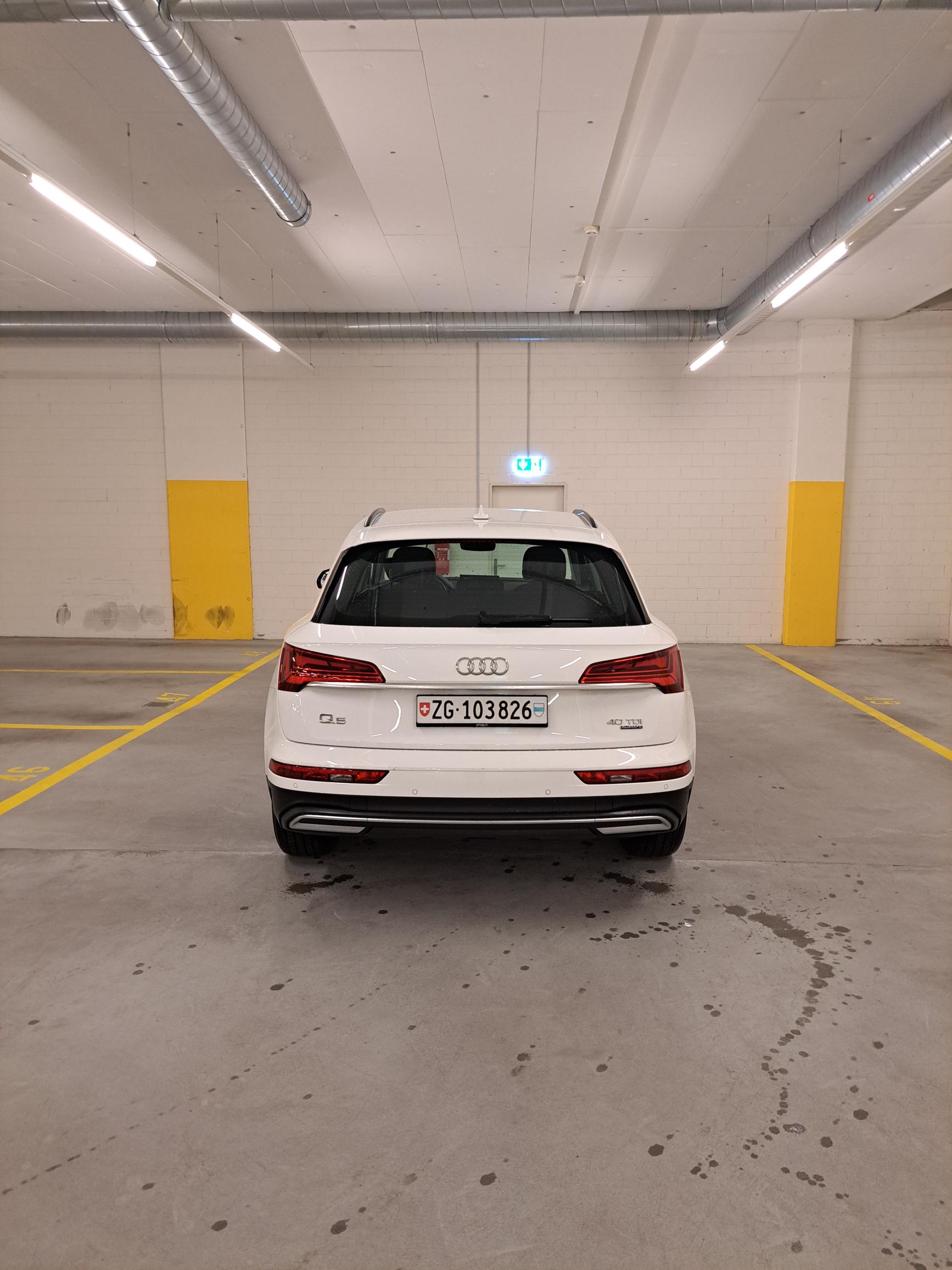 AUDI 2.0 40 TDI Black Edition quattro S-Tronic-image-3