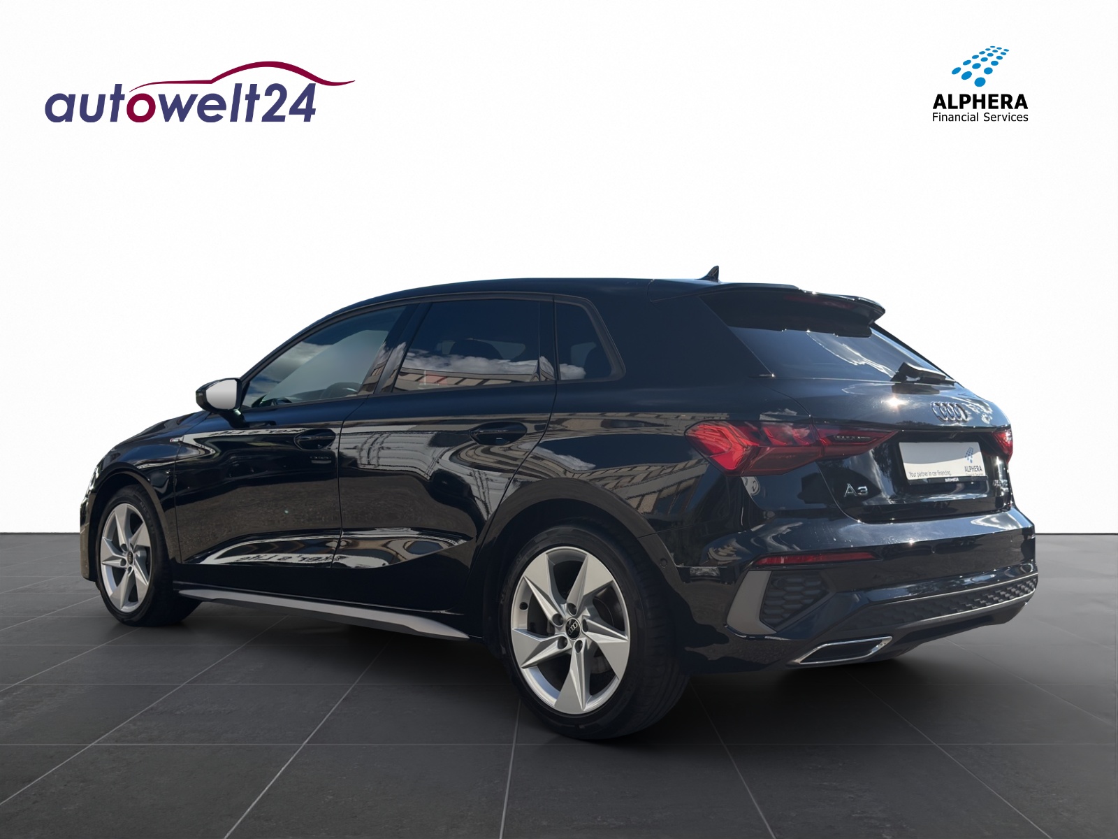 AUDI A3 Sportback 40 TFSI S line quattro S-tronic-image-6