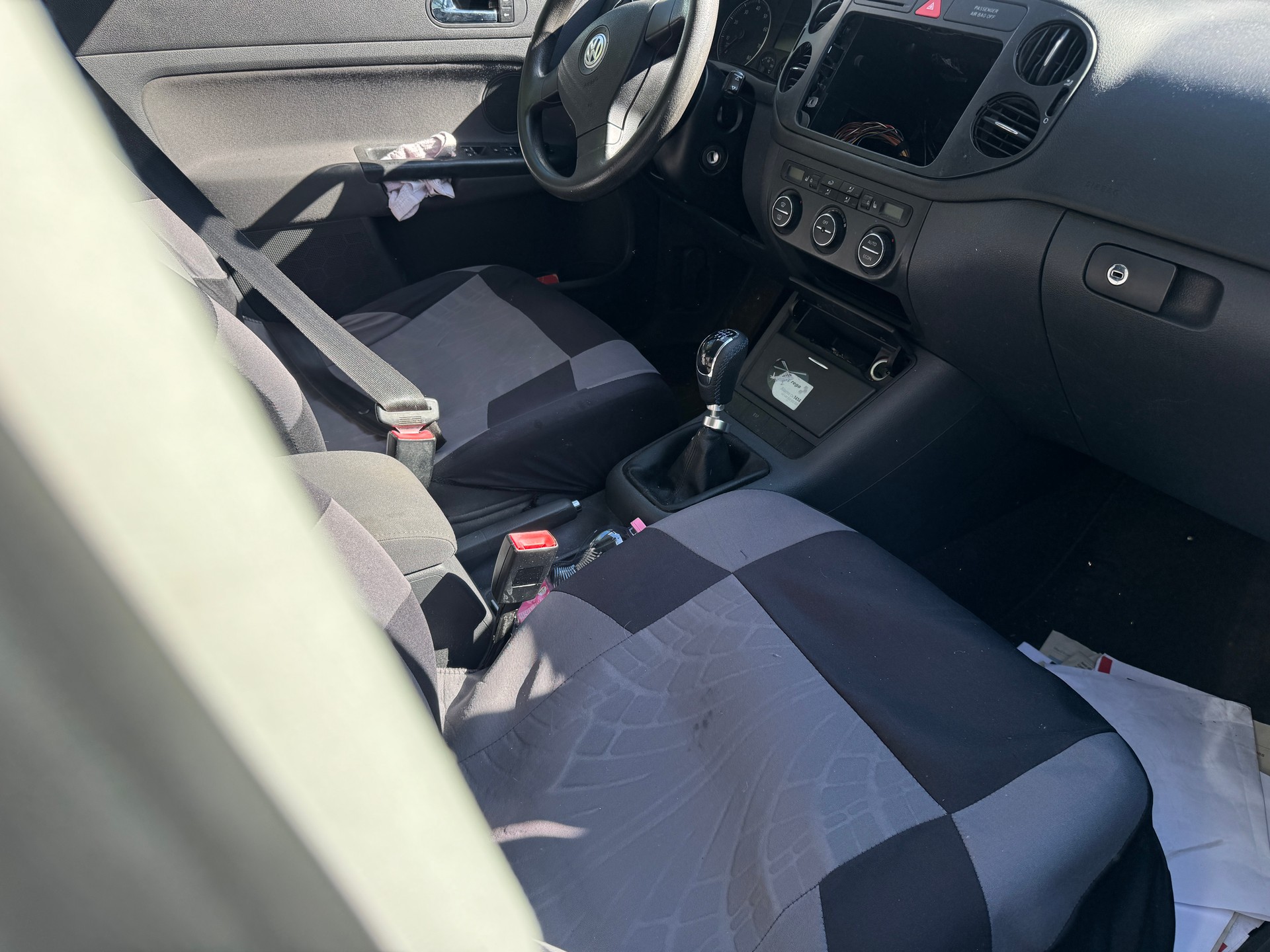VW Golf Plus 1.6 FSI Sportline-image-3