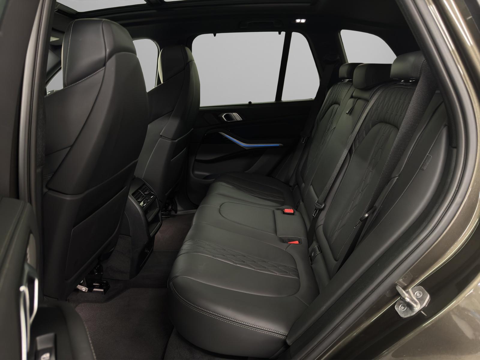 BMW X5 45e xDrive-image-12