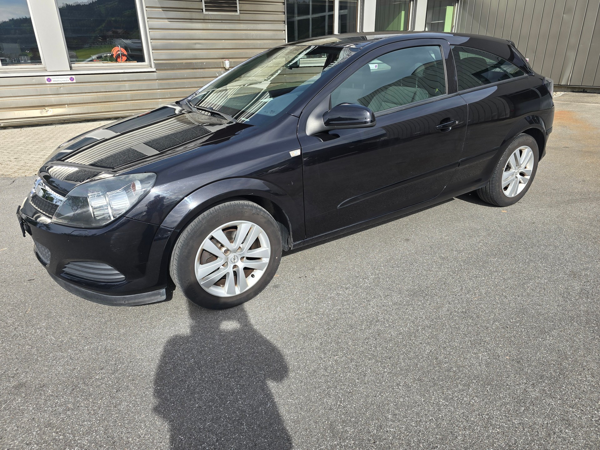 OPEL Astra GTC 1.8i 16V Sport-image-9