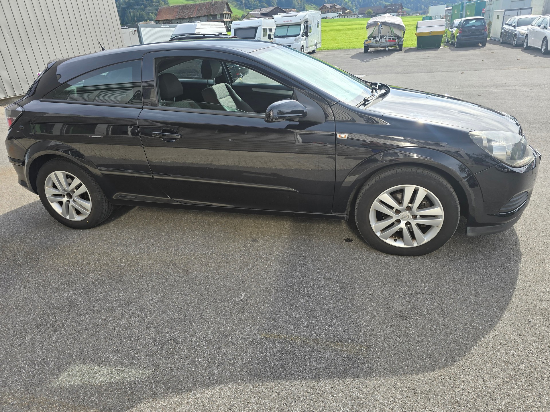 OPEL Astra GTC 1.8i 16V Sport-image-6