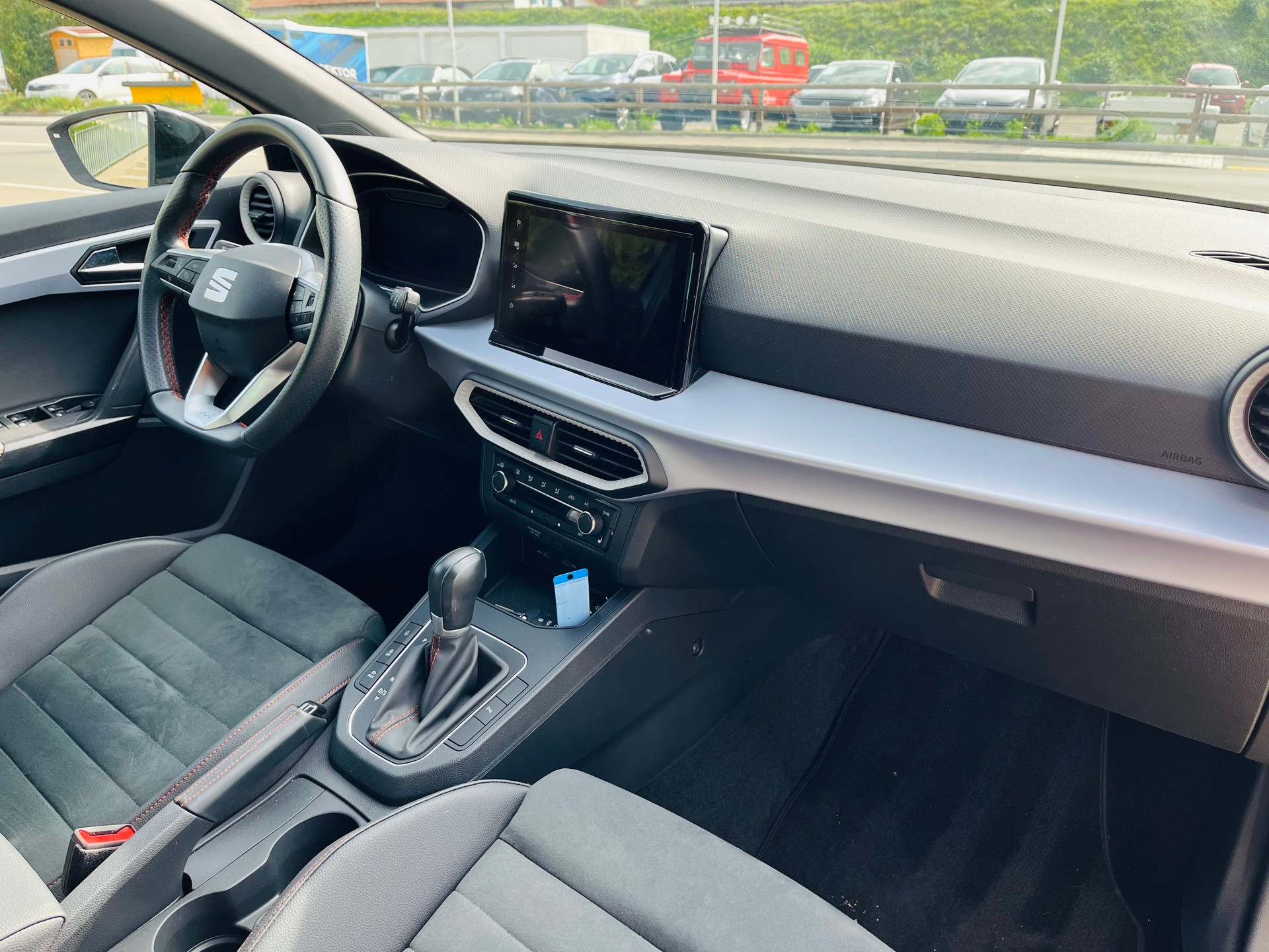 SEAT Ibiza 1.0 EcoTSI FR DSG-image-3