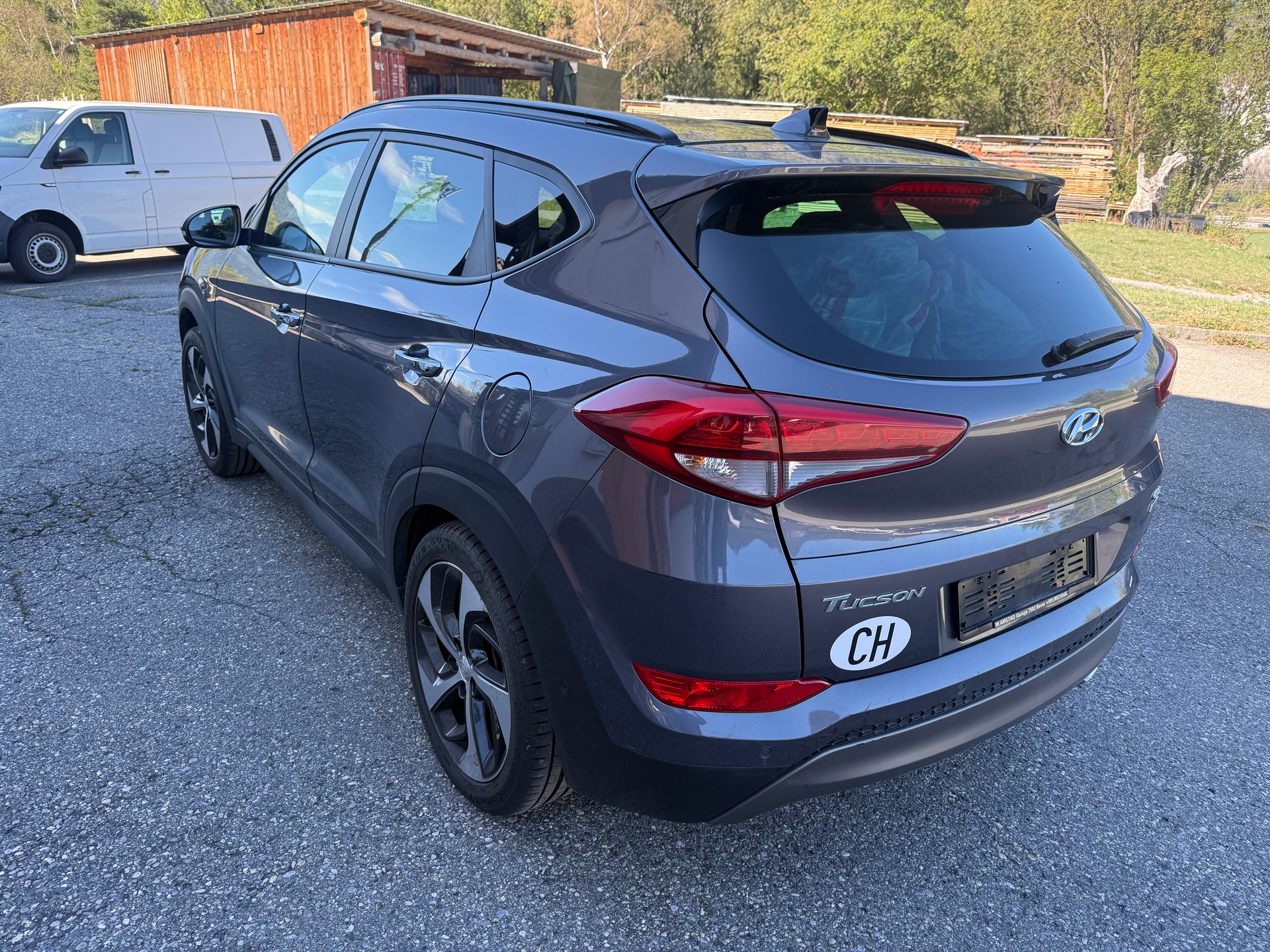 HYUNDAI Tucson 2.0 CRDI Vertex 4WD Automatic-image-4