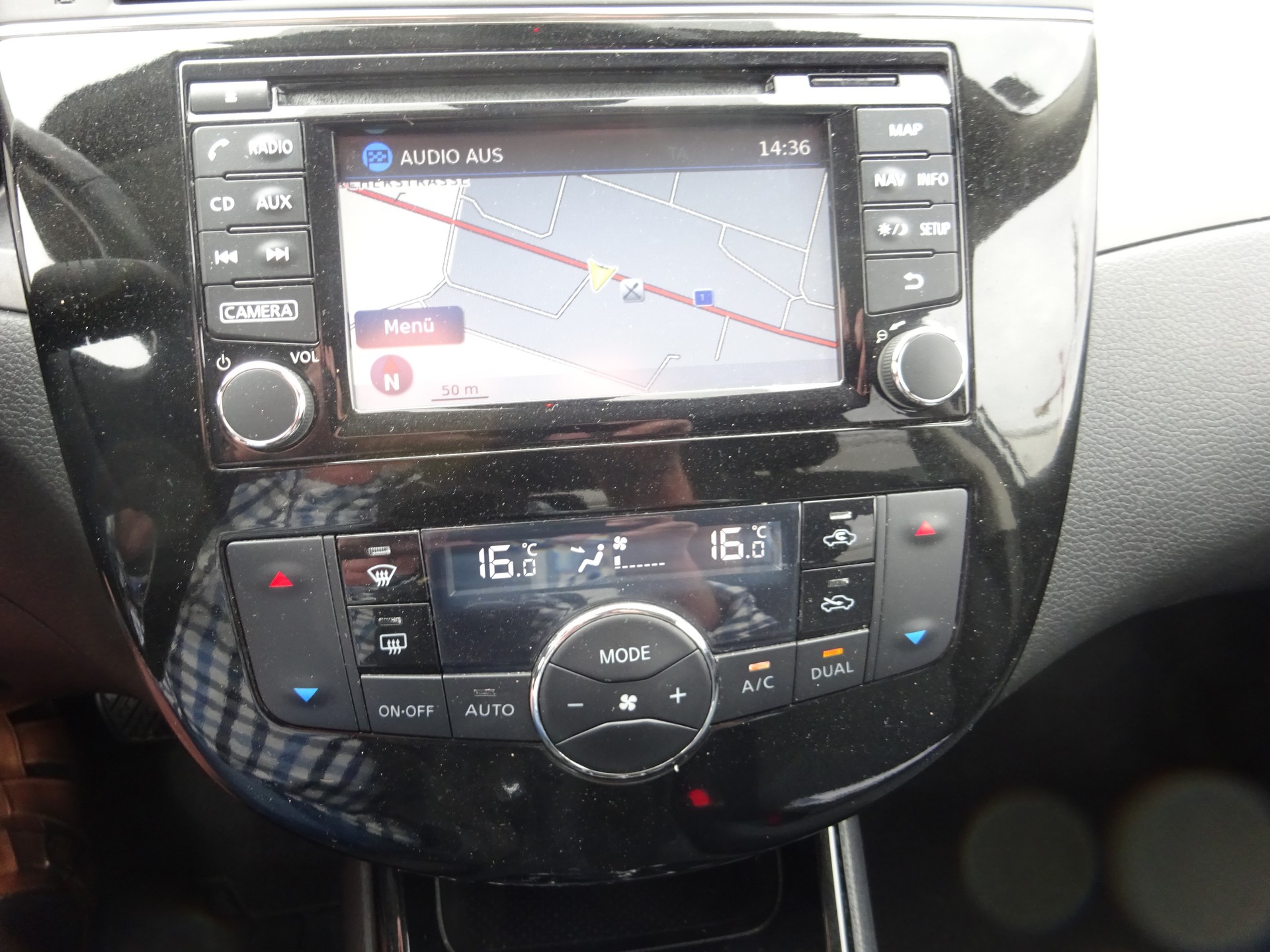 NISSAN Pulsar 1.2 DIG-T N-Connecta Xtronic CVT - MFK 9.2026-image-11