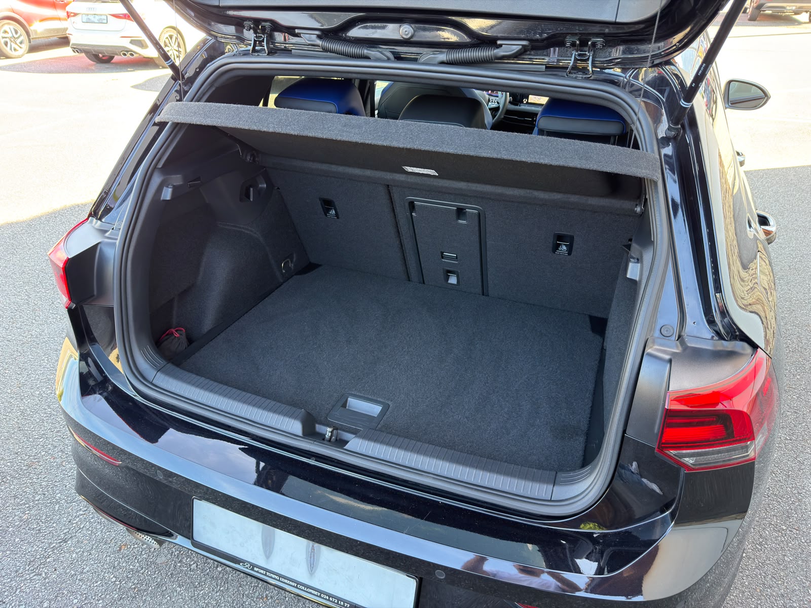 VW Golf 2.0 TSI R DSG 4Motion-image-15