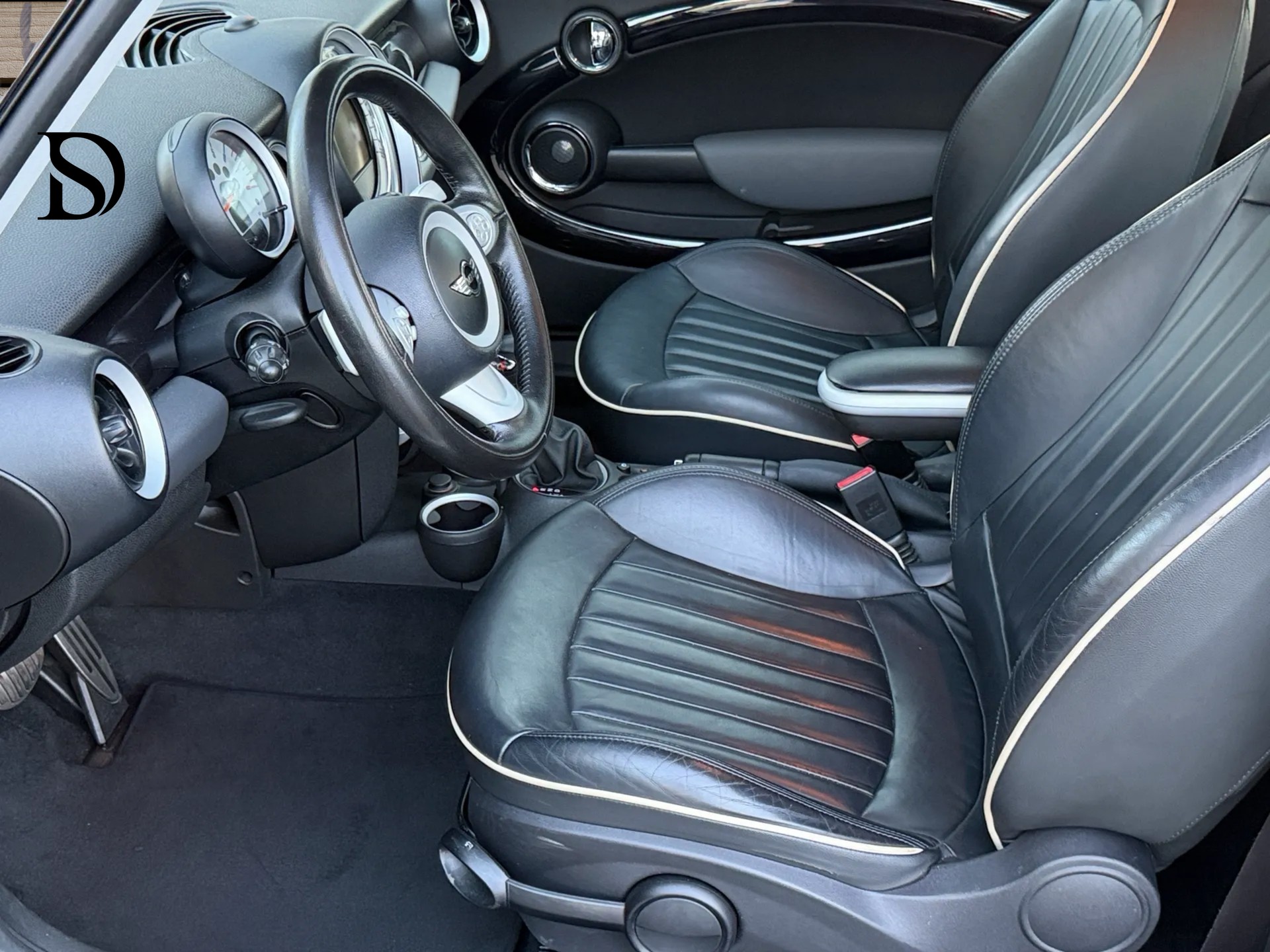 MINI Cooper S Steptronic-image-10