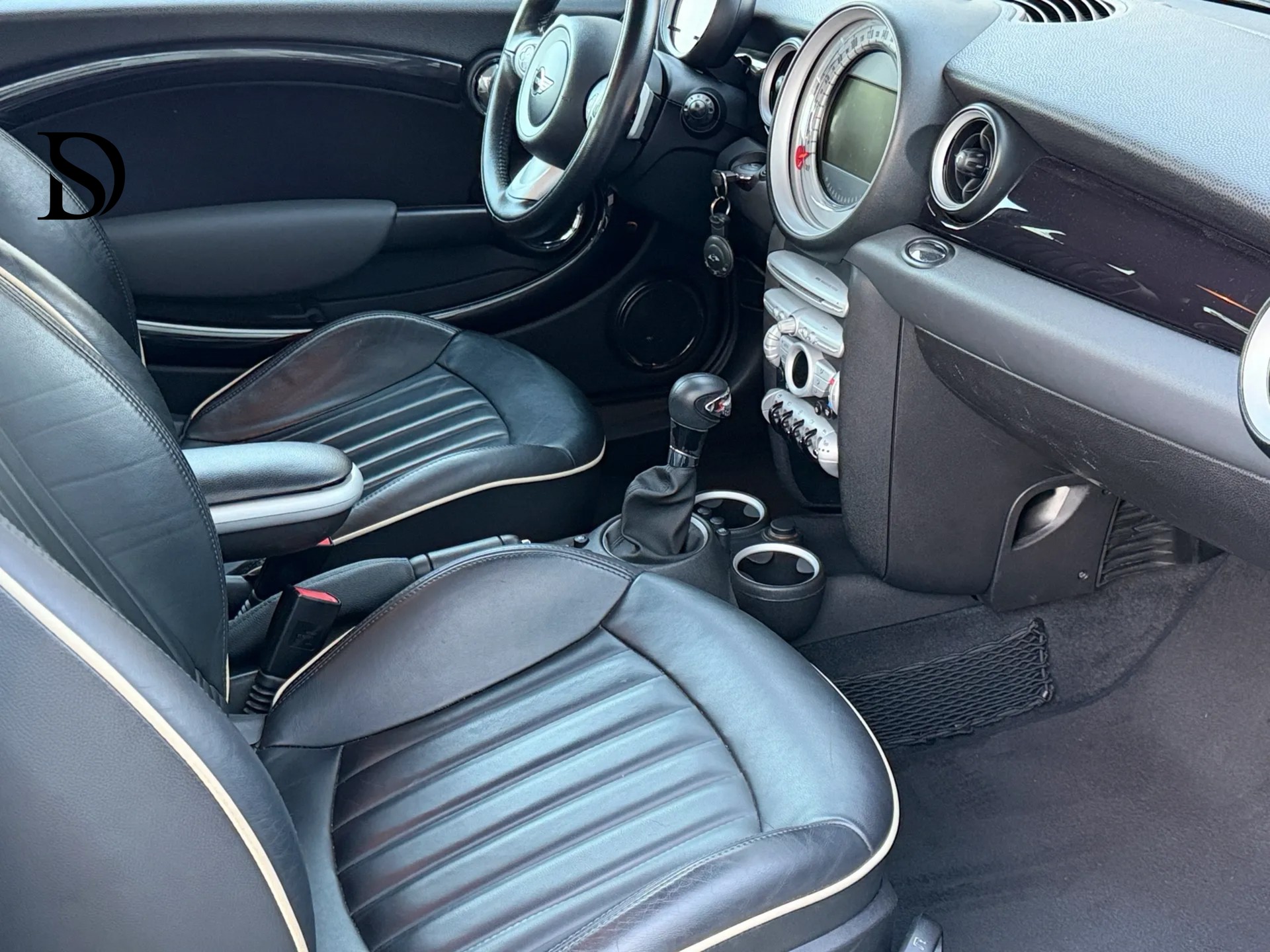 MINI Cooper S Steptronic-image-11