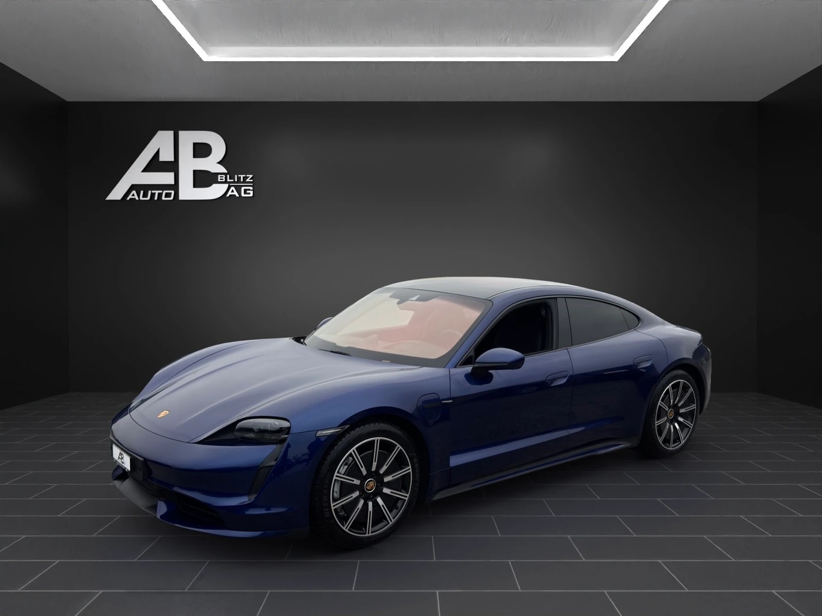 PORSCHE Taycan 4S Turbo mit 680 PS-image-1