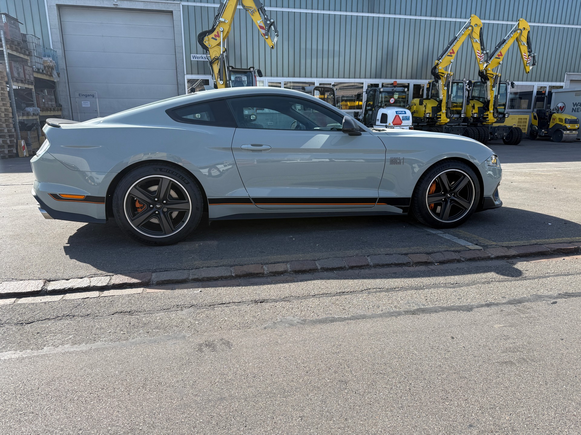FORD 5.0 V8 Mach 1-image-1