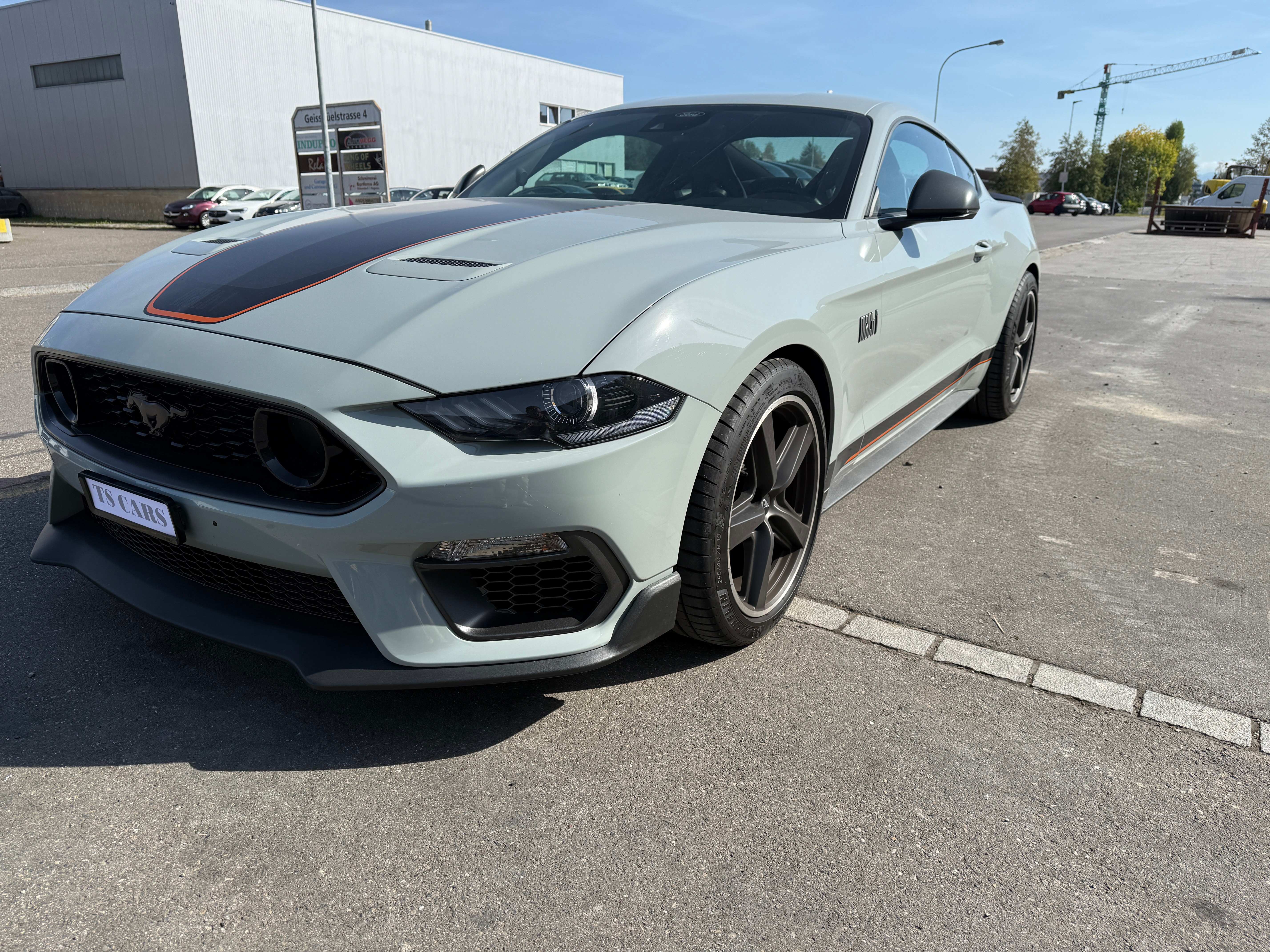 Car photo