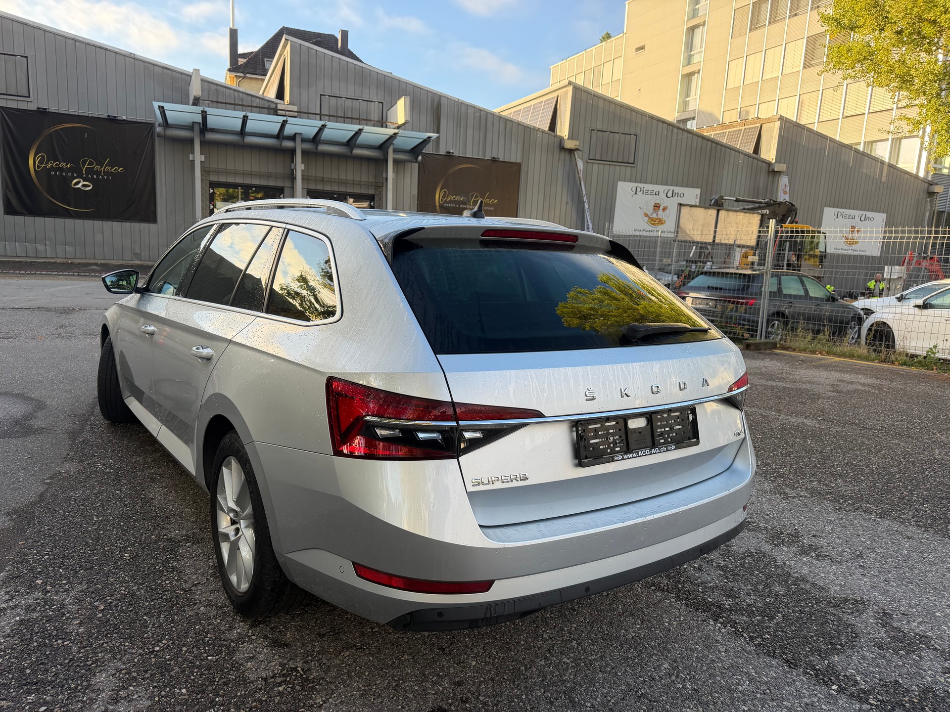 SKODA Superb Combi 2.0 TDi Style 4x4 DSG * 07x Plätze * Leder * Gr. Navi * LED * Klima-auto * PDC V&H- RF-Kamera * Ab MFK-image-13