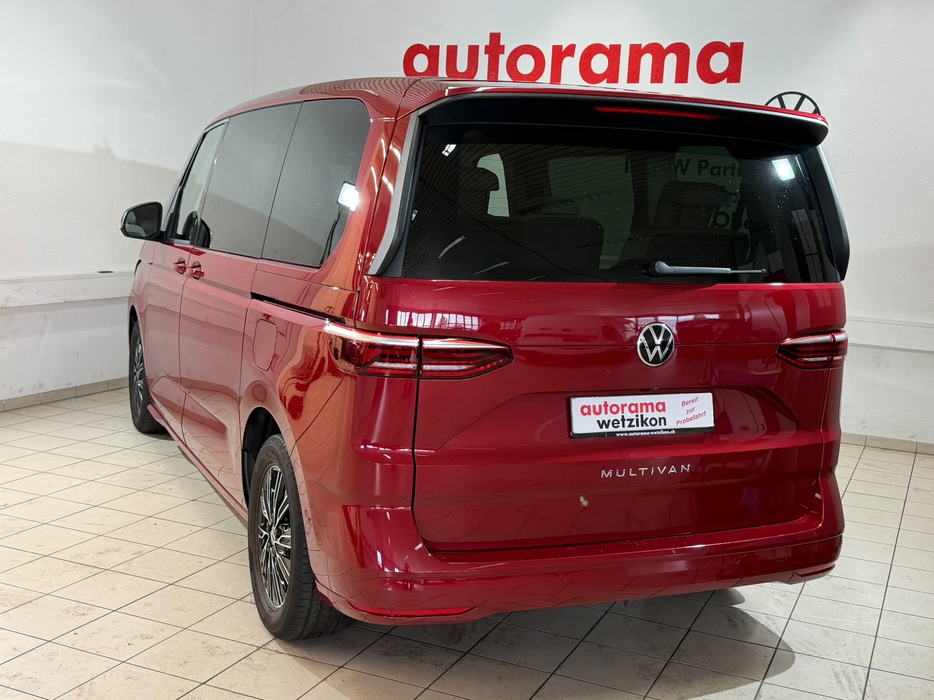 VW Multivan 2.0 TDI DSG-image-3