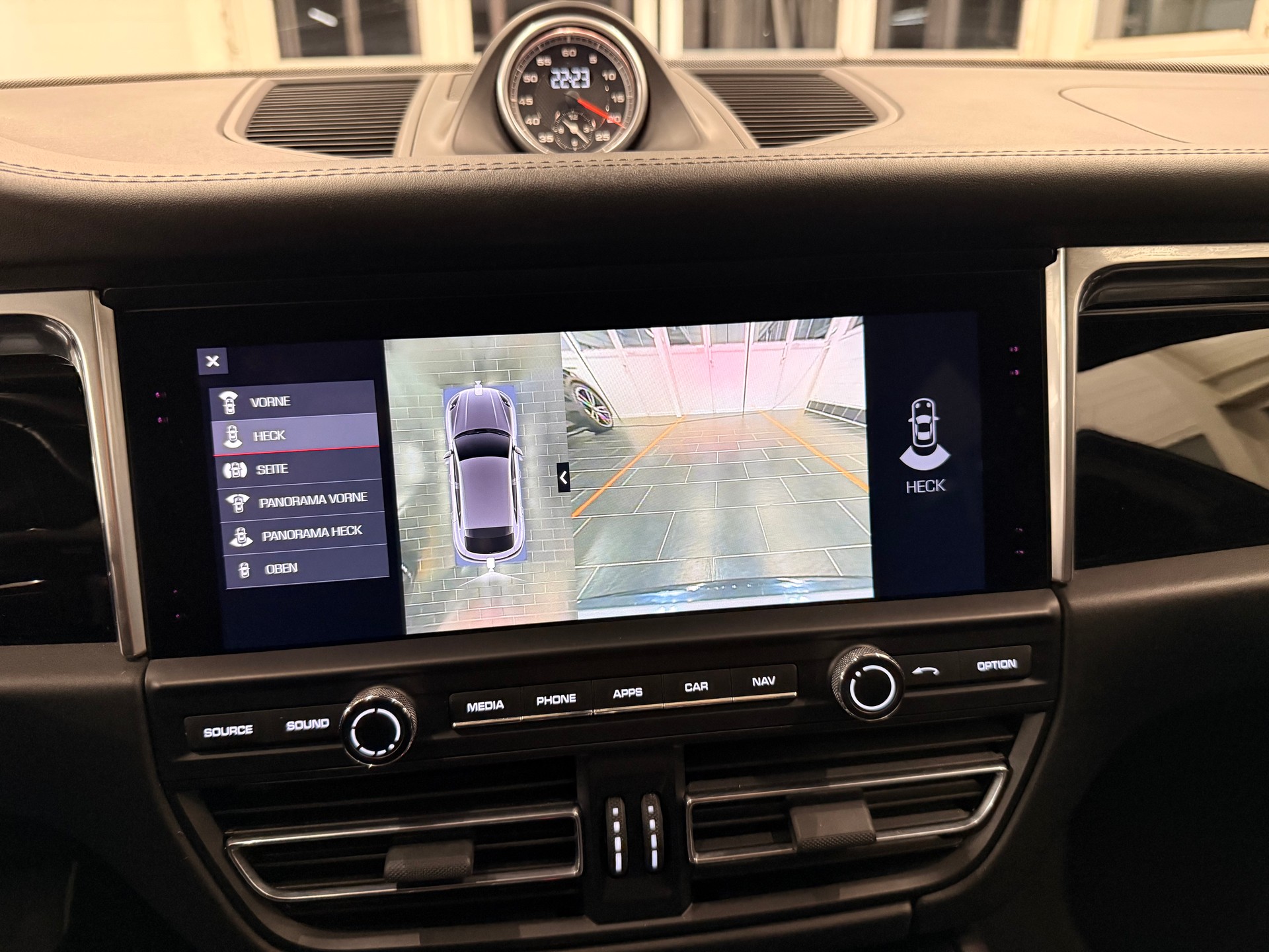 PORSCHE Macan S PDK-image-8
