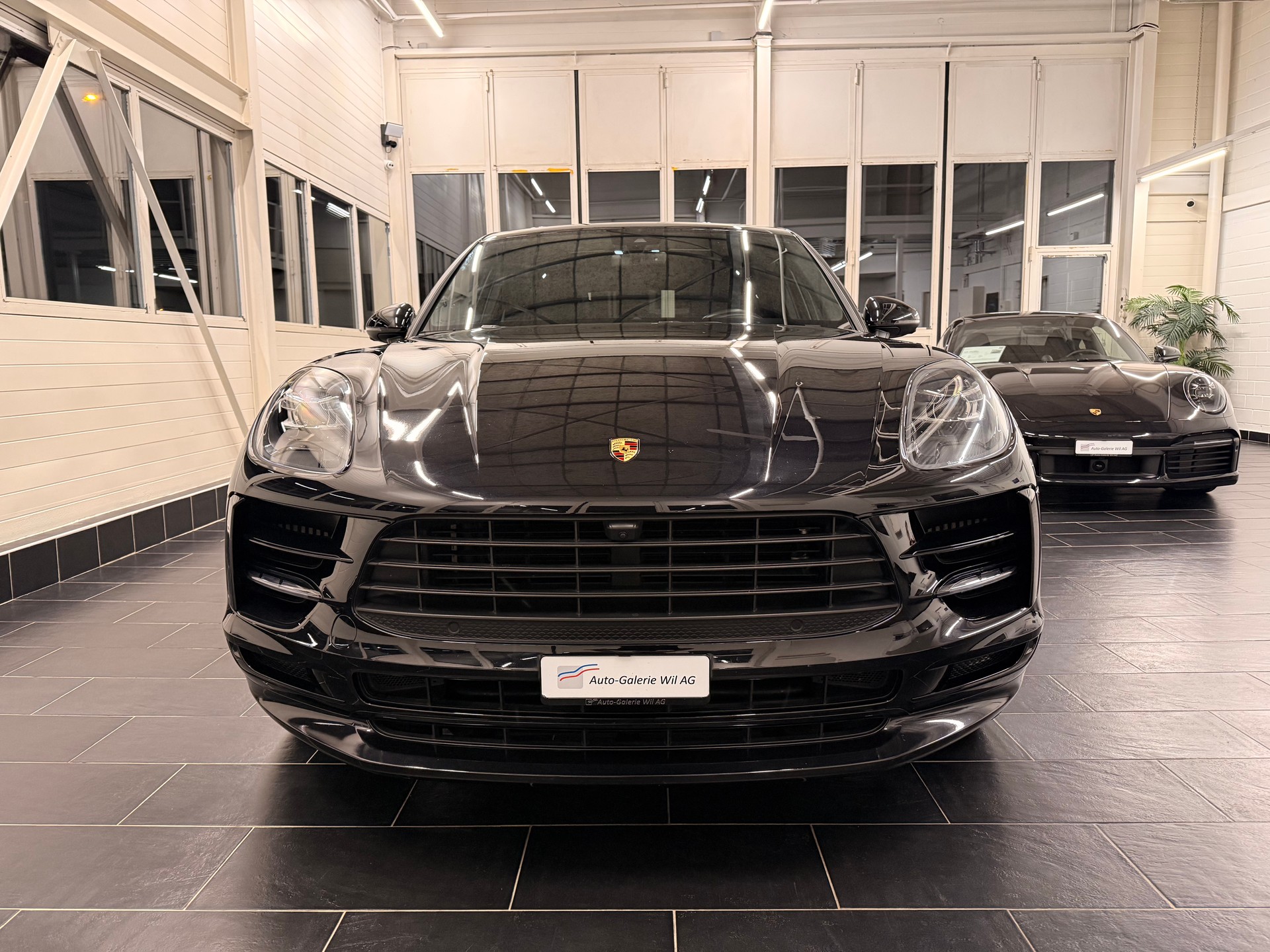 PORSCHE Macan S PDK-image-1