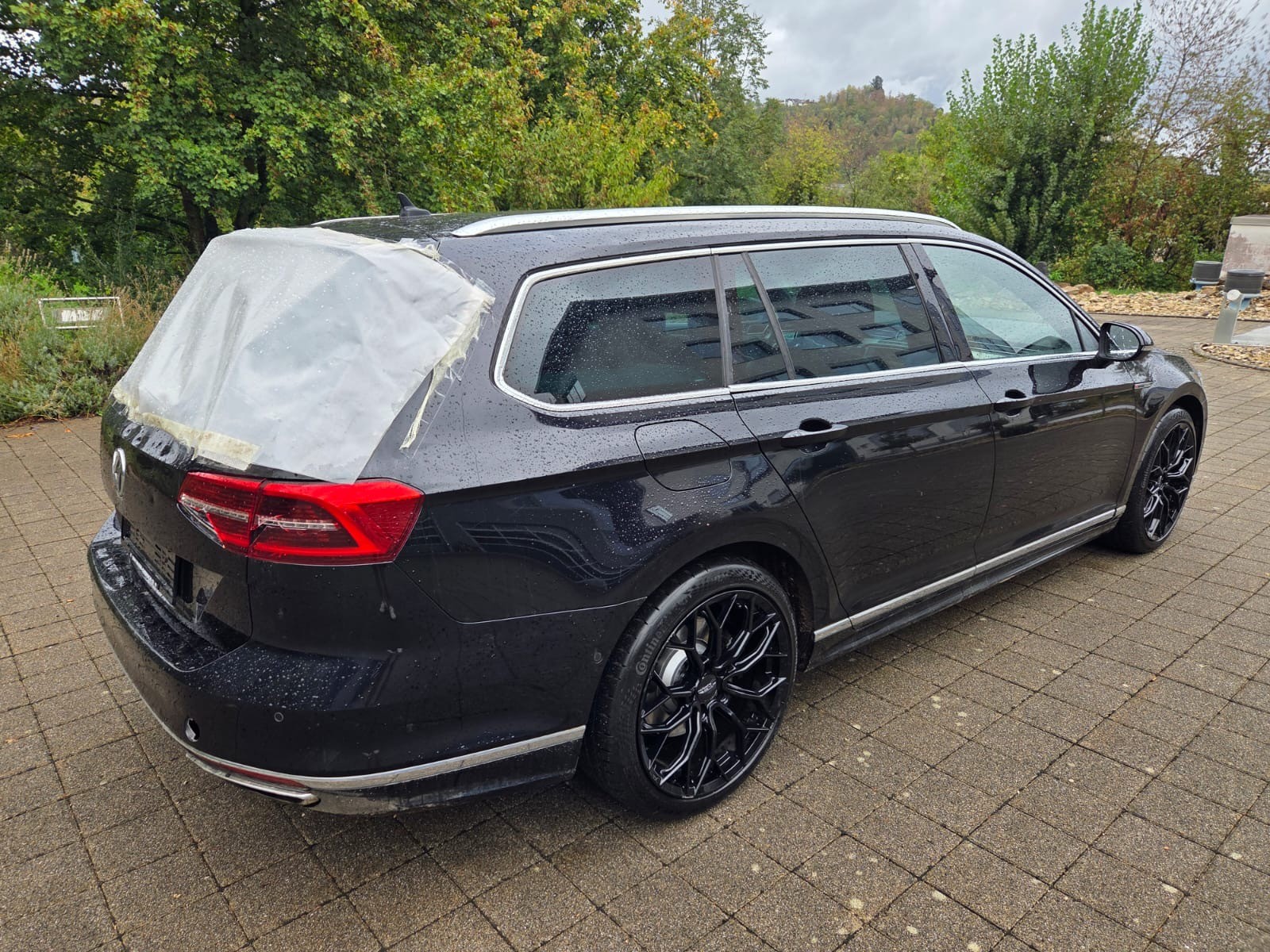 VW Passat Variant 2.0 TSI R-Line 280 PS BMT Highline 4Motion DSG-image-5