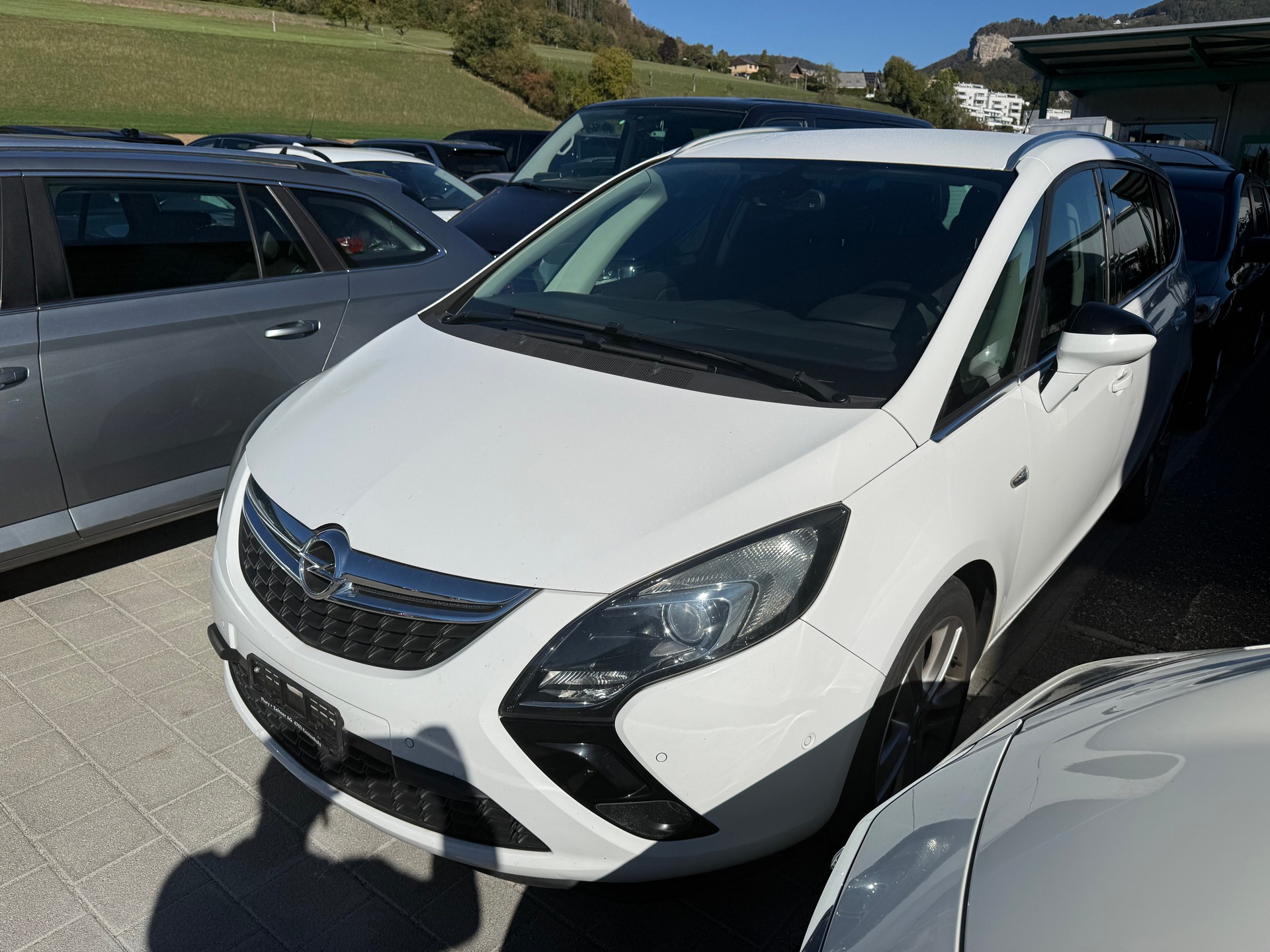 OPEL Zafira Tourer 1.4i 16V Cosmo-image-3