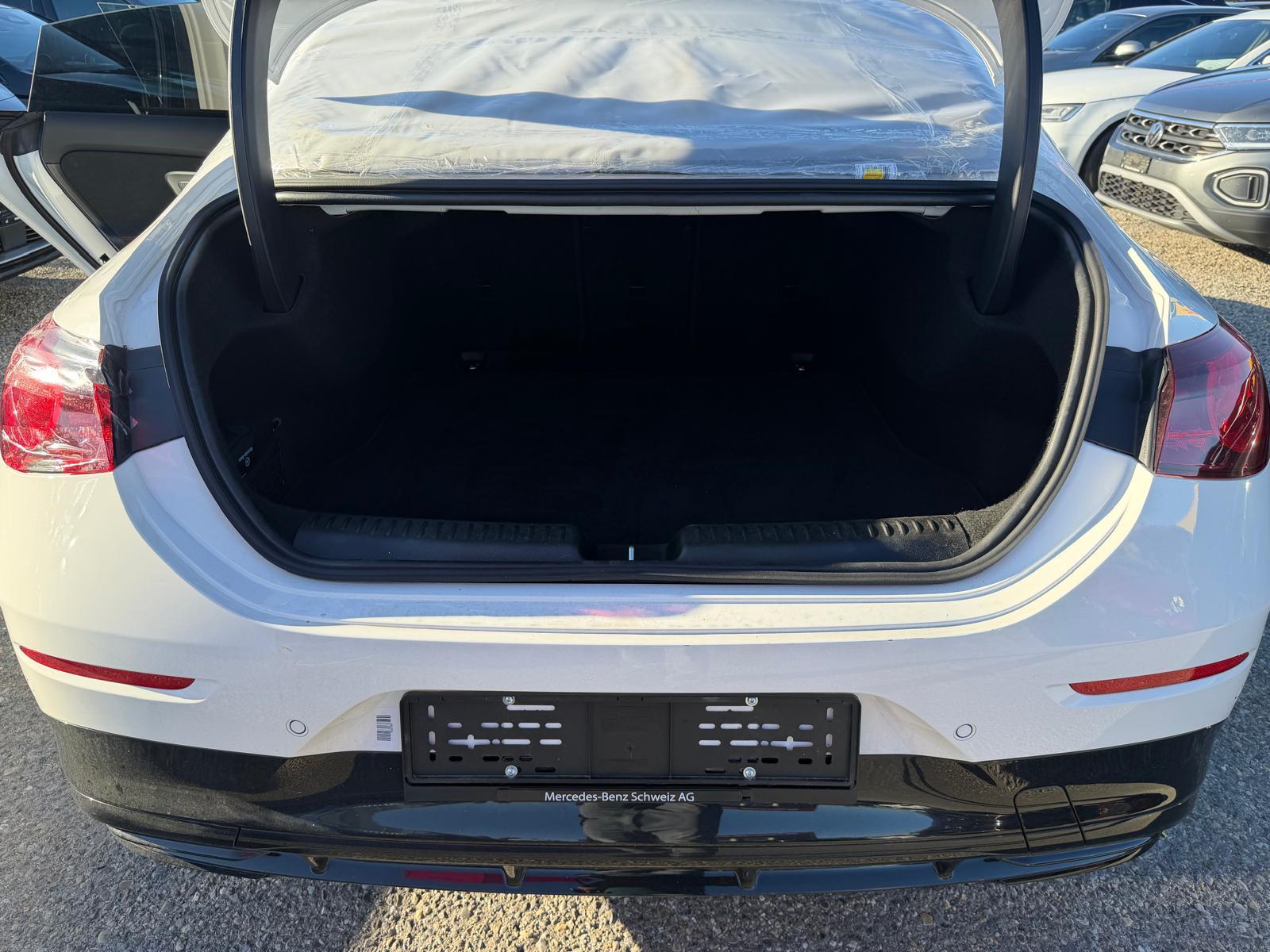 MERCEDES-BENZ CLA-Klasse C178 CLA 220 Progressive 4matic-image-8