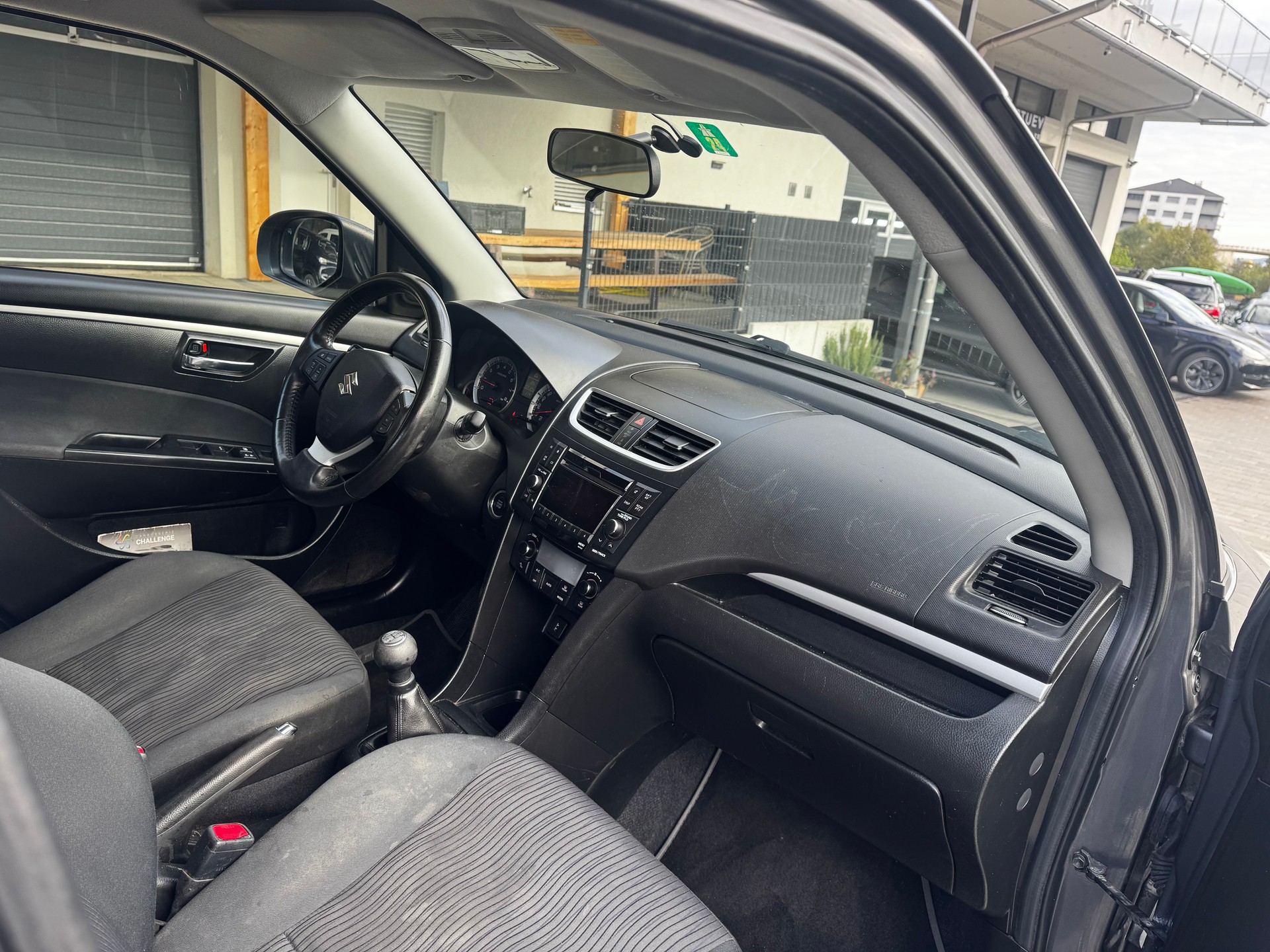 SUZUKI Swift 1.2i 16V GL Top 4x4-image-7