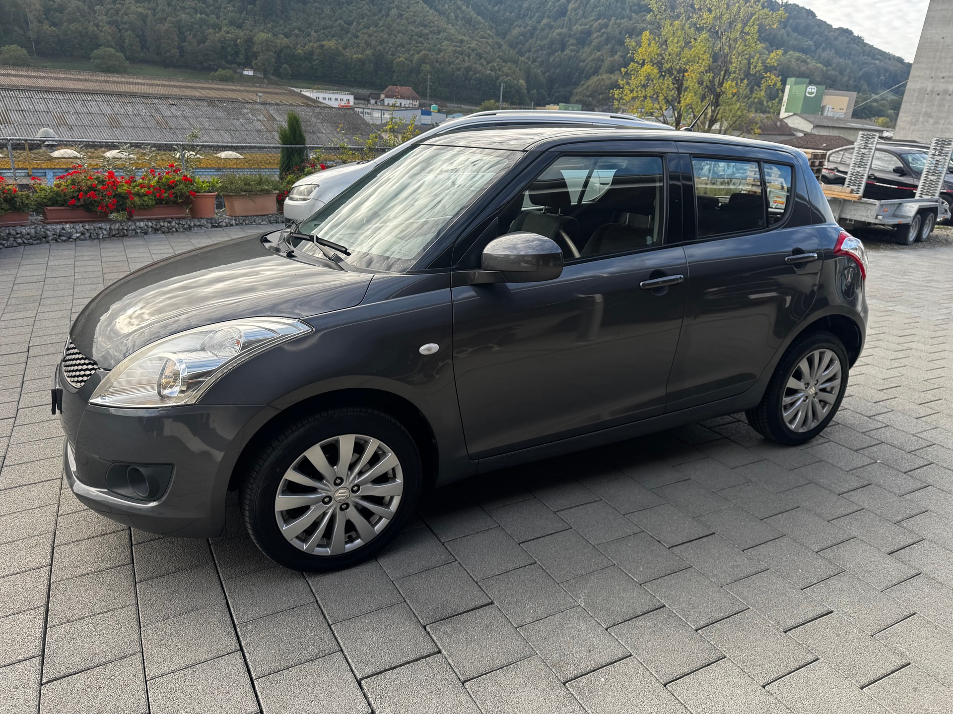 SUZUKI Swift 1.2i 16V GL Top 4x4-image-0