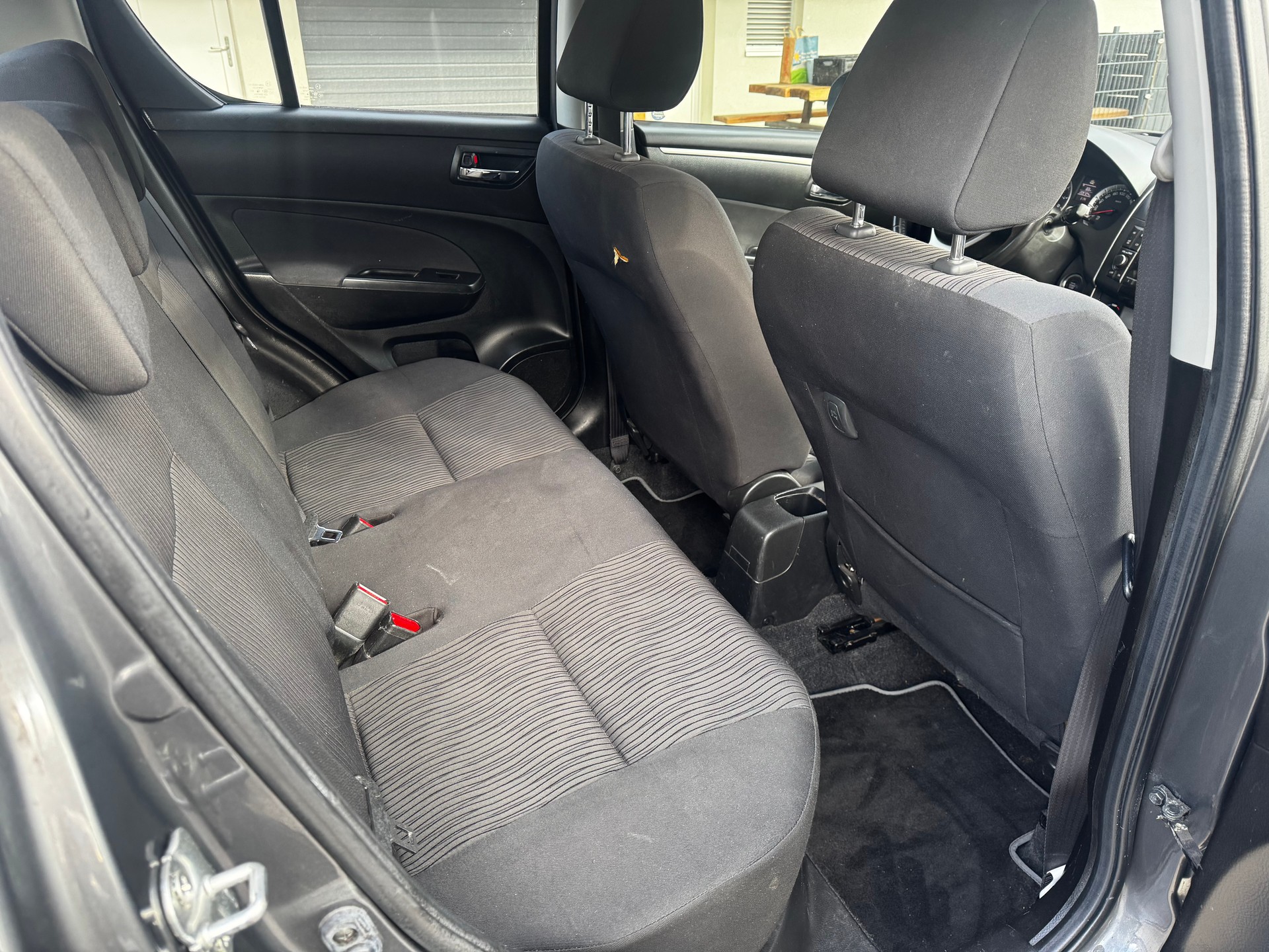SUZUKI Swift 1.2i 16V GL Top 4x4-image-6