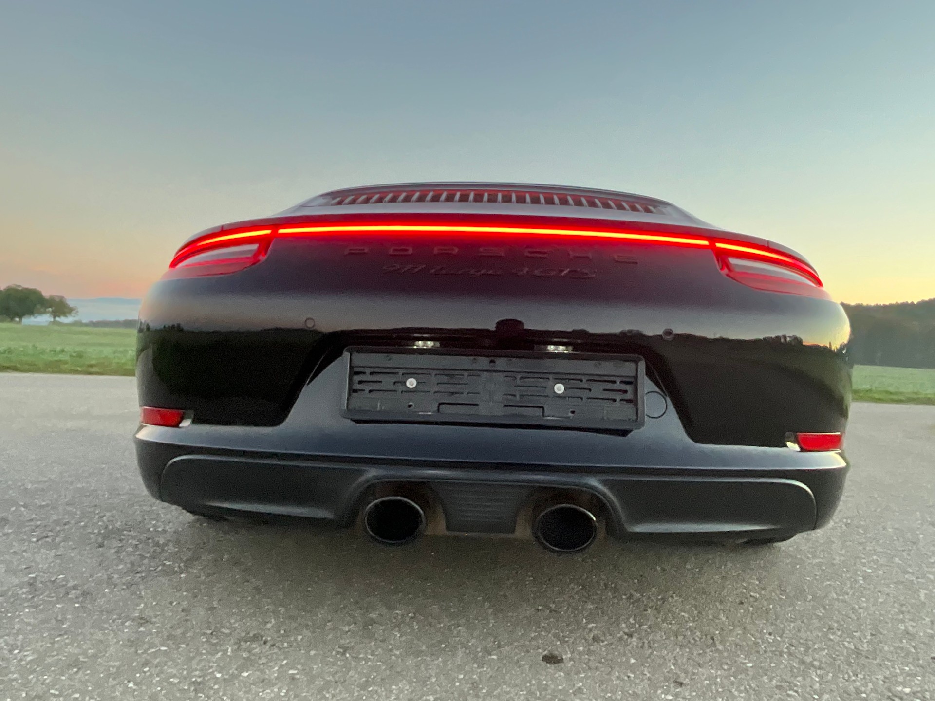 PORSCHE 3.0 Targa 4 GTS PDK-image-10