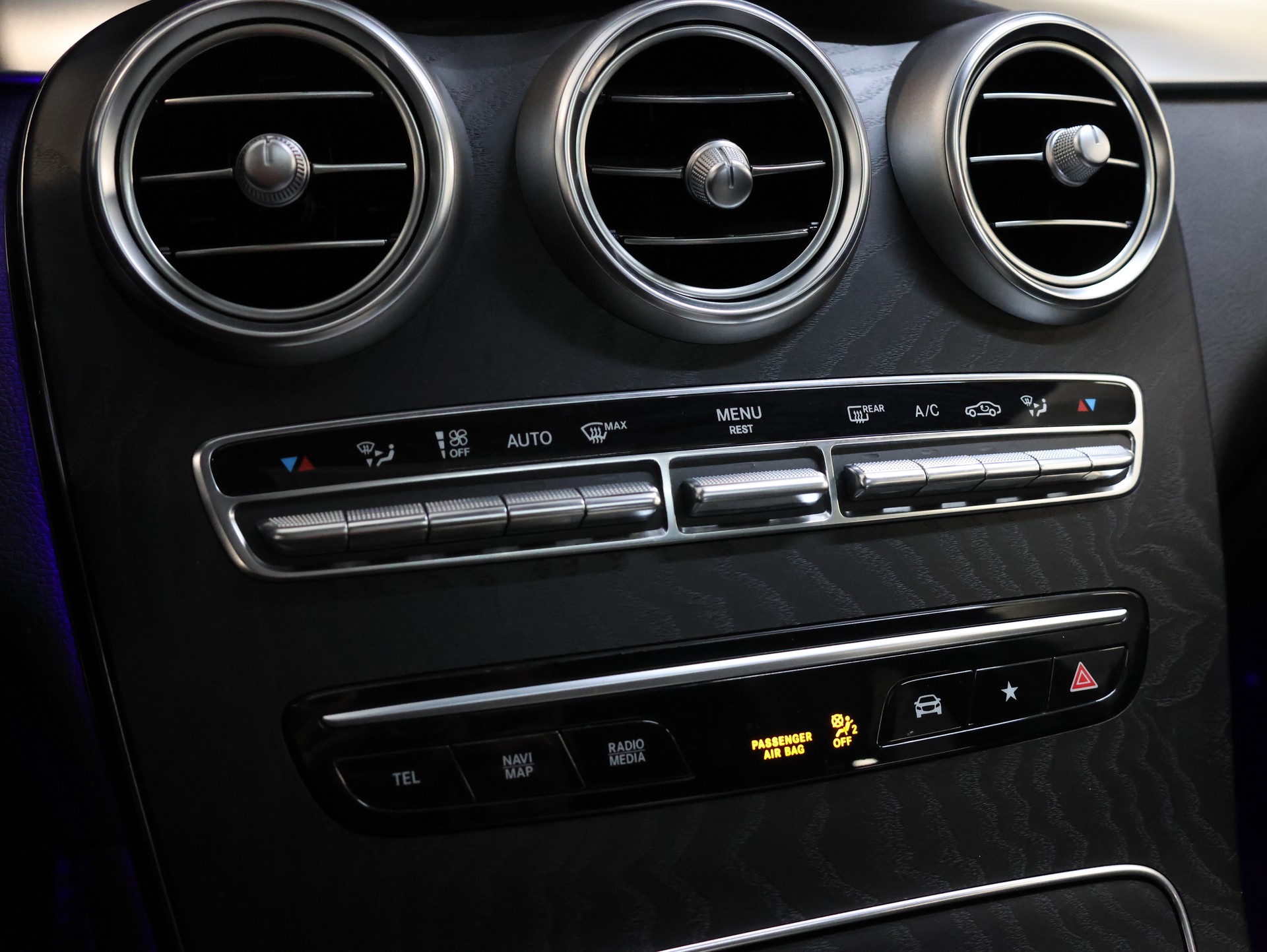 MERCEDES-BENZ GLC Coupé 43 AMG 4Matic 9G-Tronic *1.HAND*-image-23