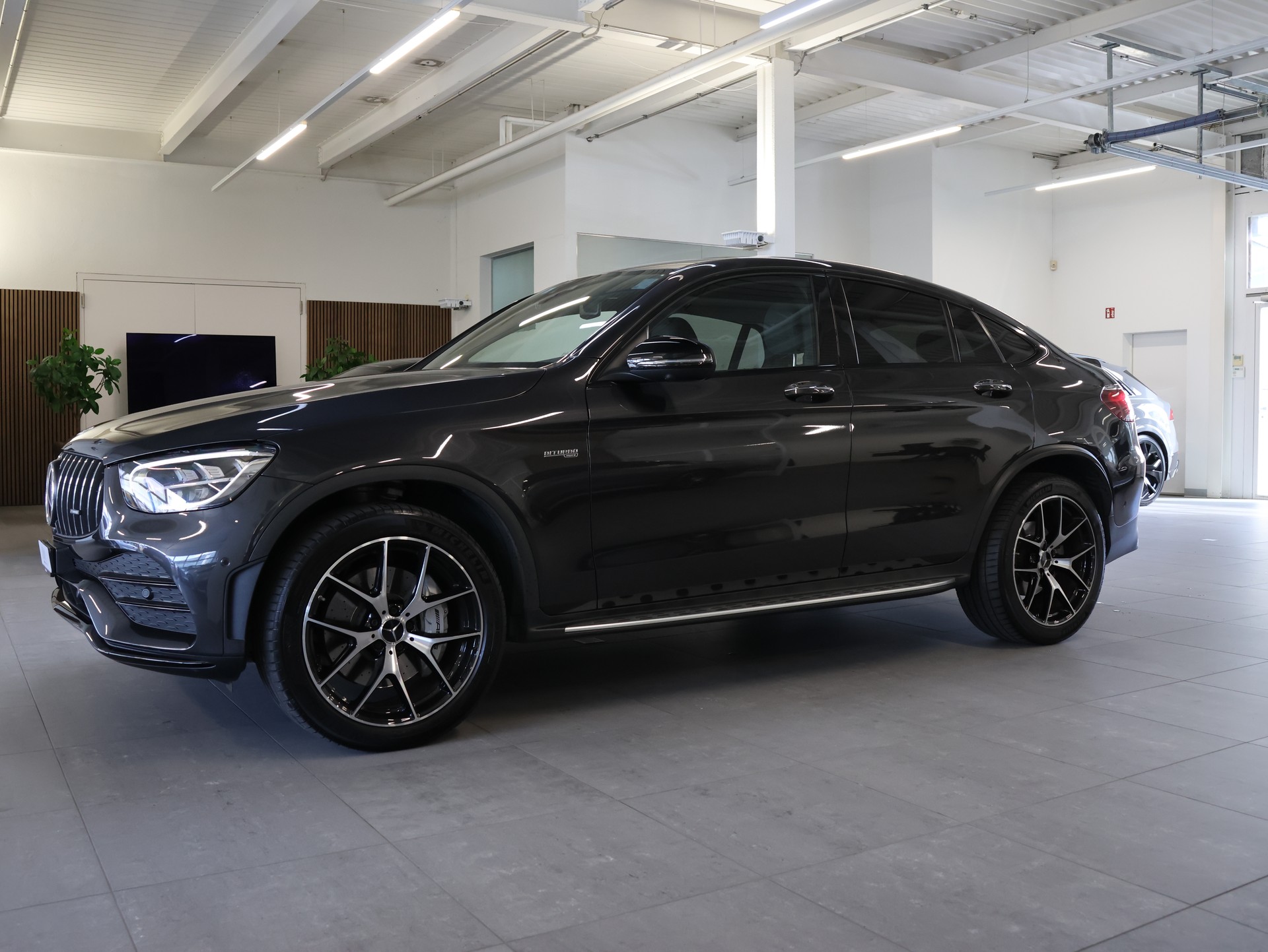 MERCEDES-BENZ GLC Coupé 43 AMG 4Matic 9G-Tronic *1.HAND*-image-3