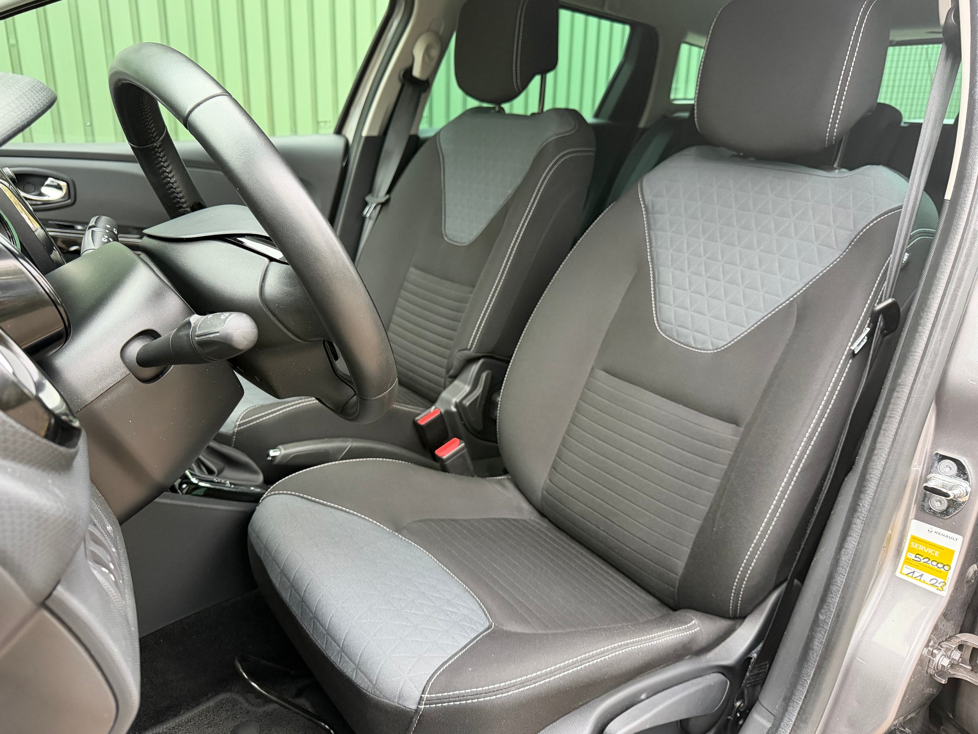 RENAULT Clio Grandtour 1.2 16V T GT EDC-image-7