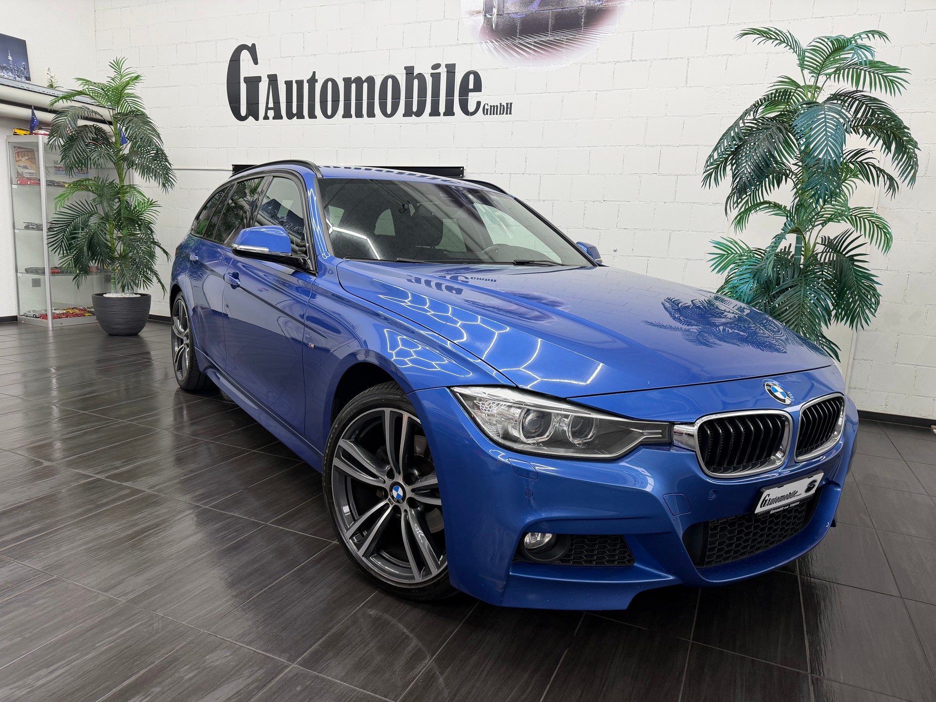 BMW 320d xDrive Touring M Sportpaket Steptronic⭐️-image-1