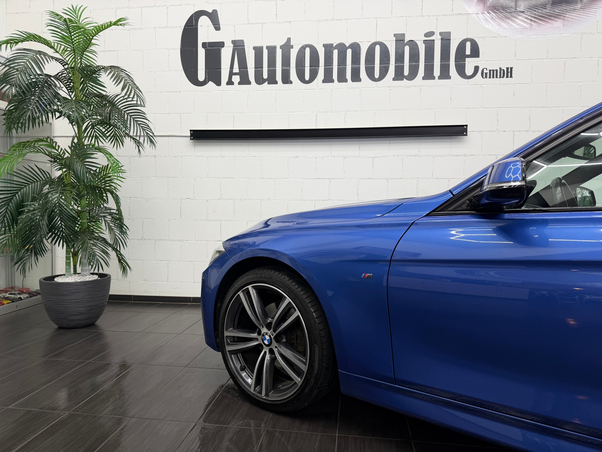 BMW 320d xDrive Touring M Sportpaket Steptronic⭐️-image-4