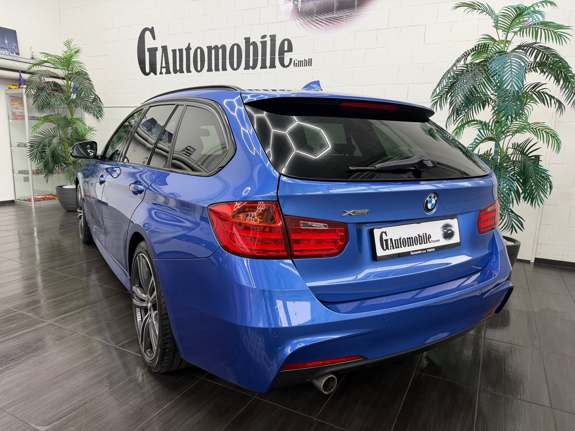 BMW 320d xDrive Touring M Sportpaket Steptronic⭐️-image-6